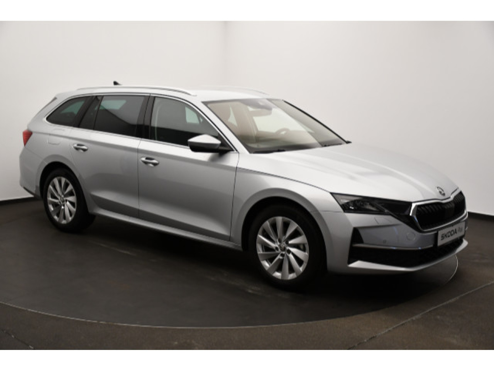 diagonal-frontansicht-aussen