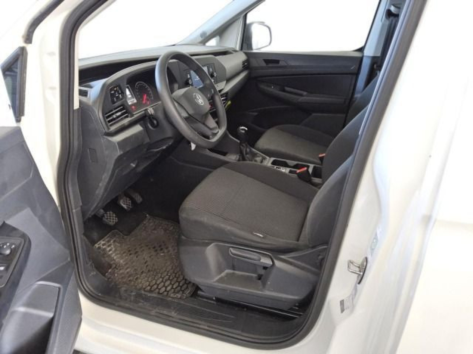 Volkswagen - Caddy_6