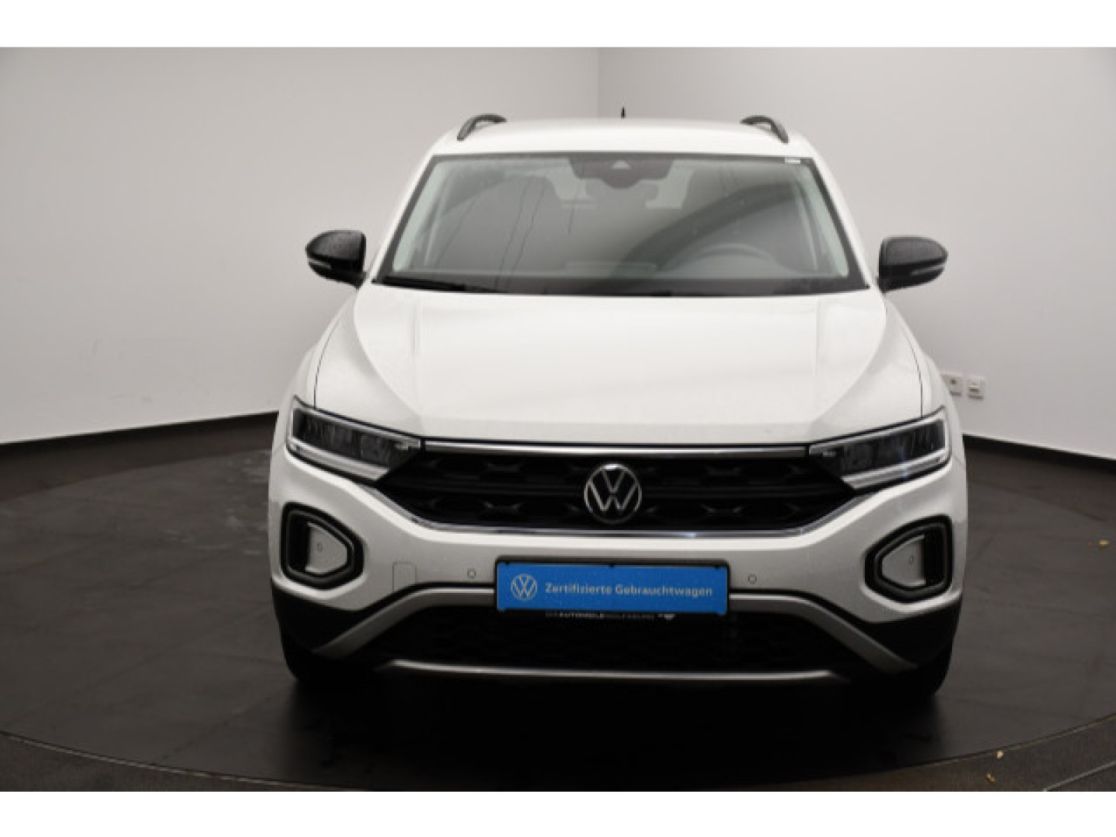 Volkswagen - T-Roc_18