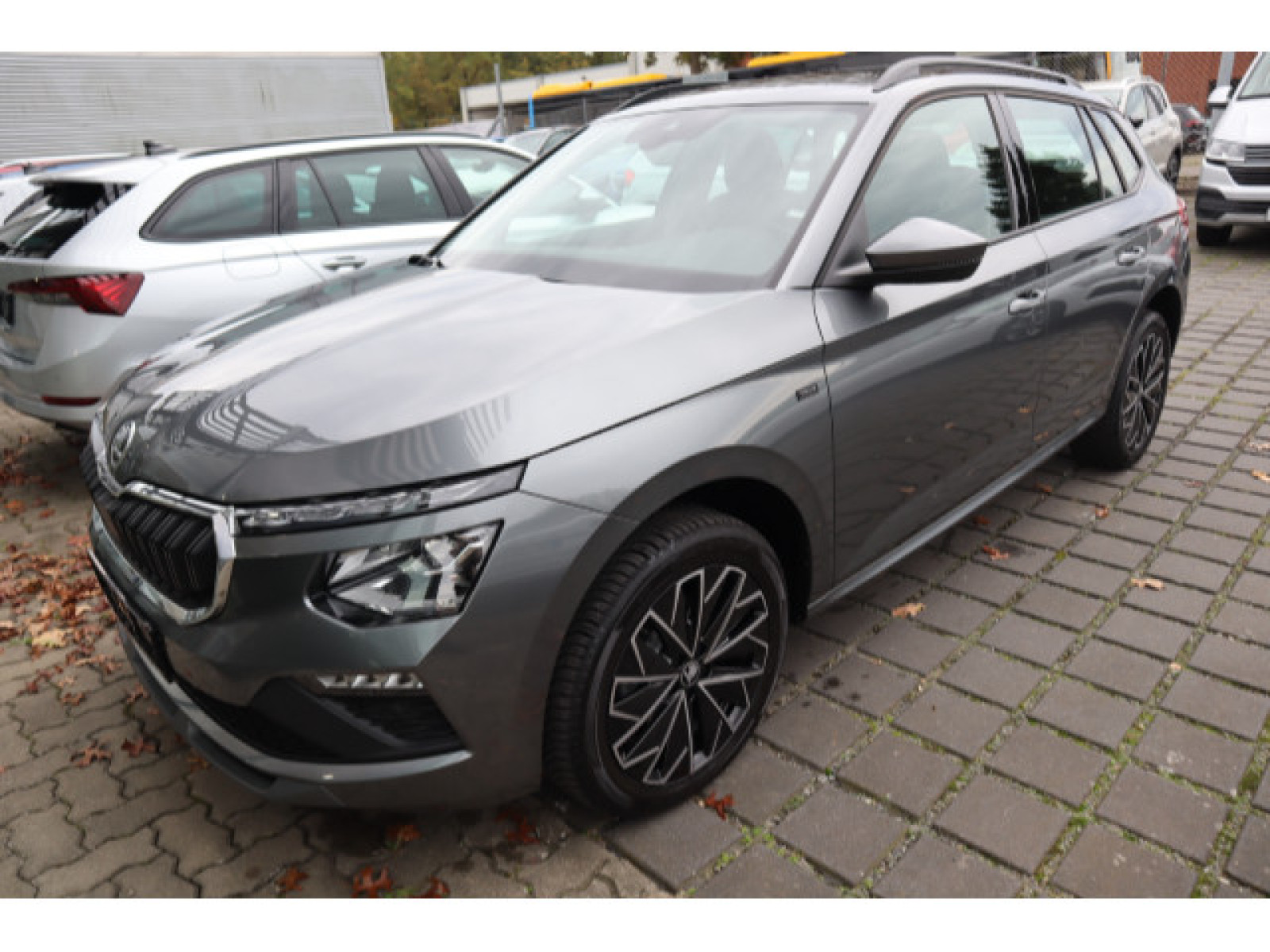 diagonal-frontansicht-aussen