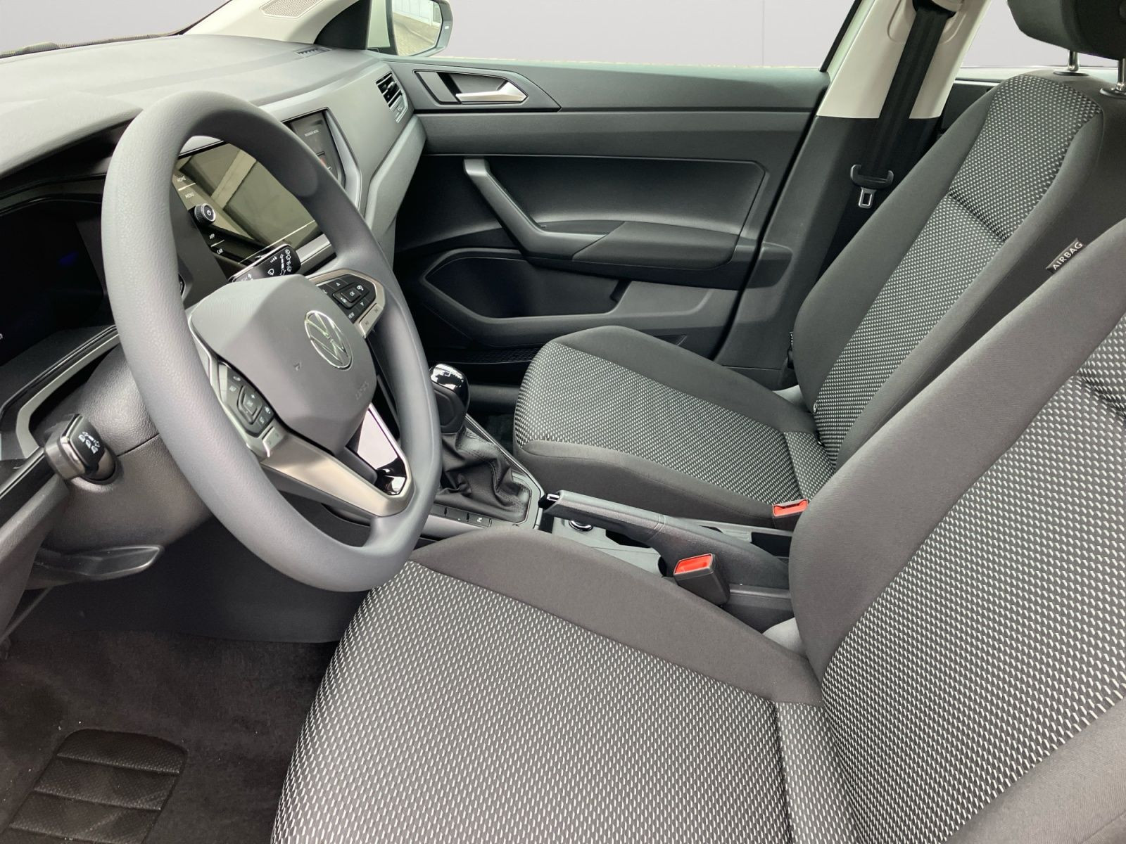 Volkswagen - Polo_9