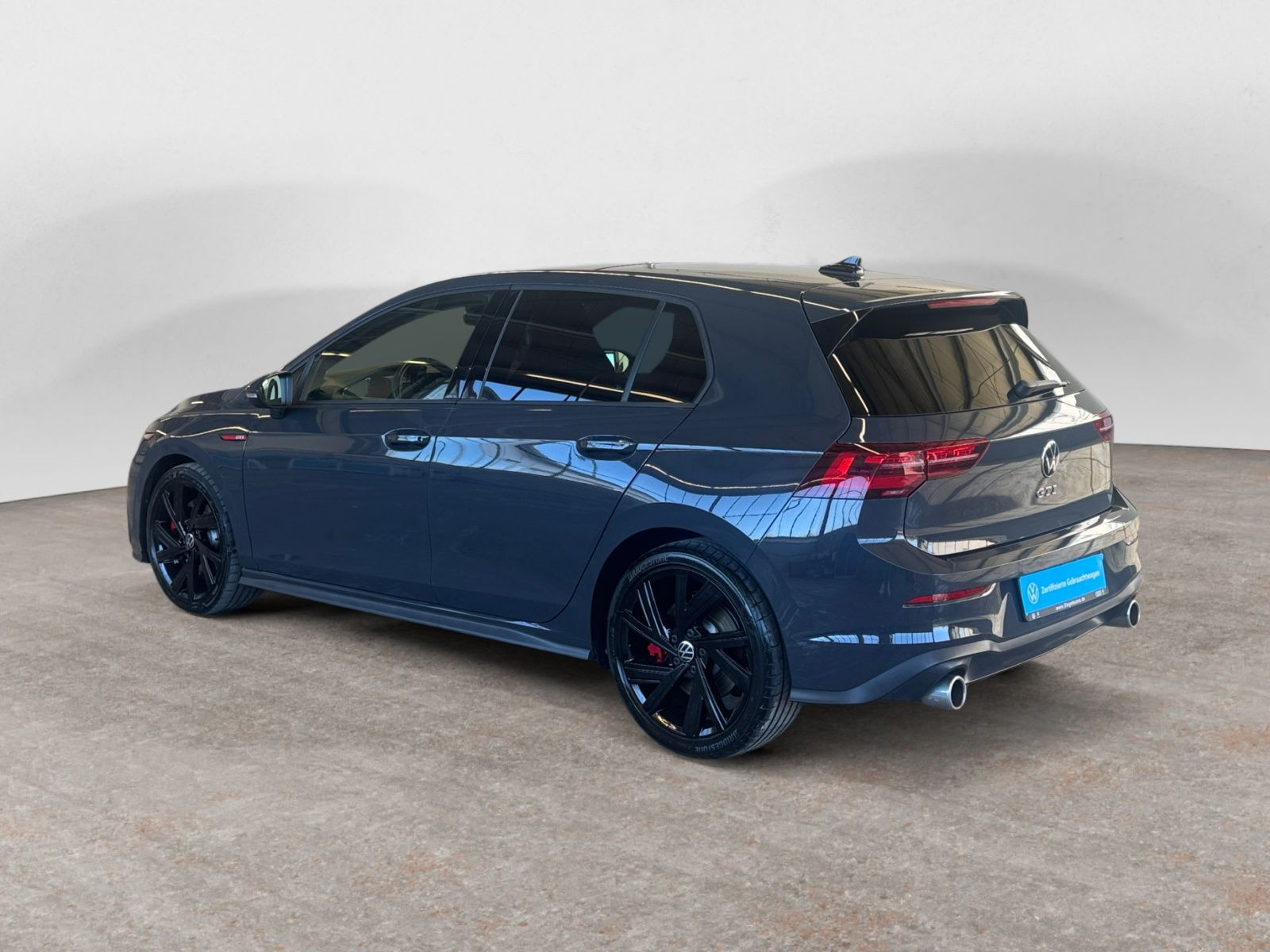 diagonalansicht-hinten-aussen