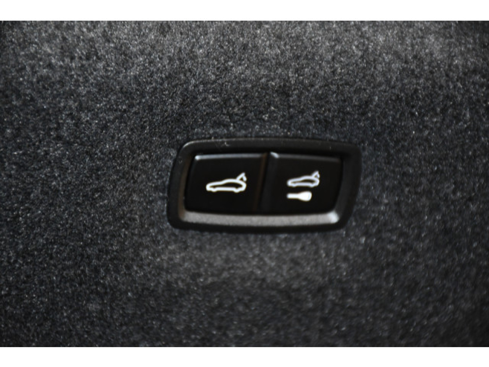 Audi - e-tron GT quattro_13