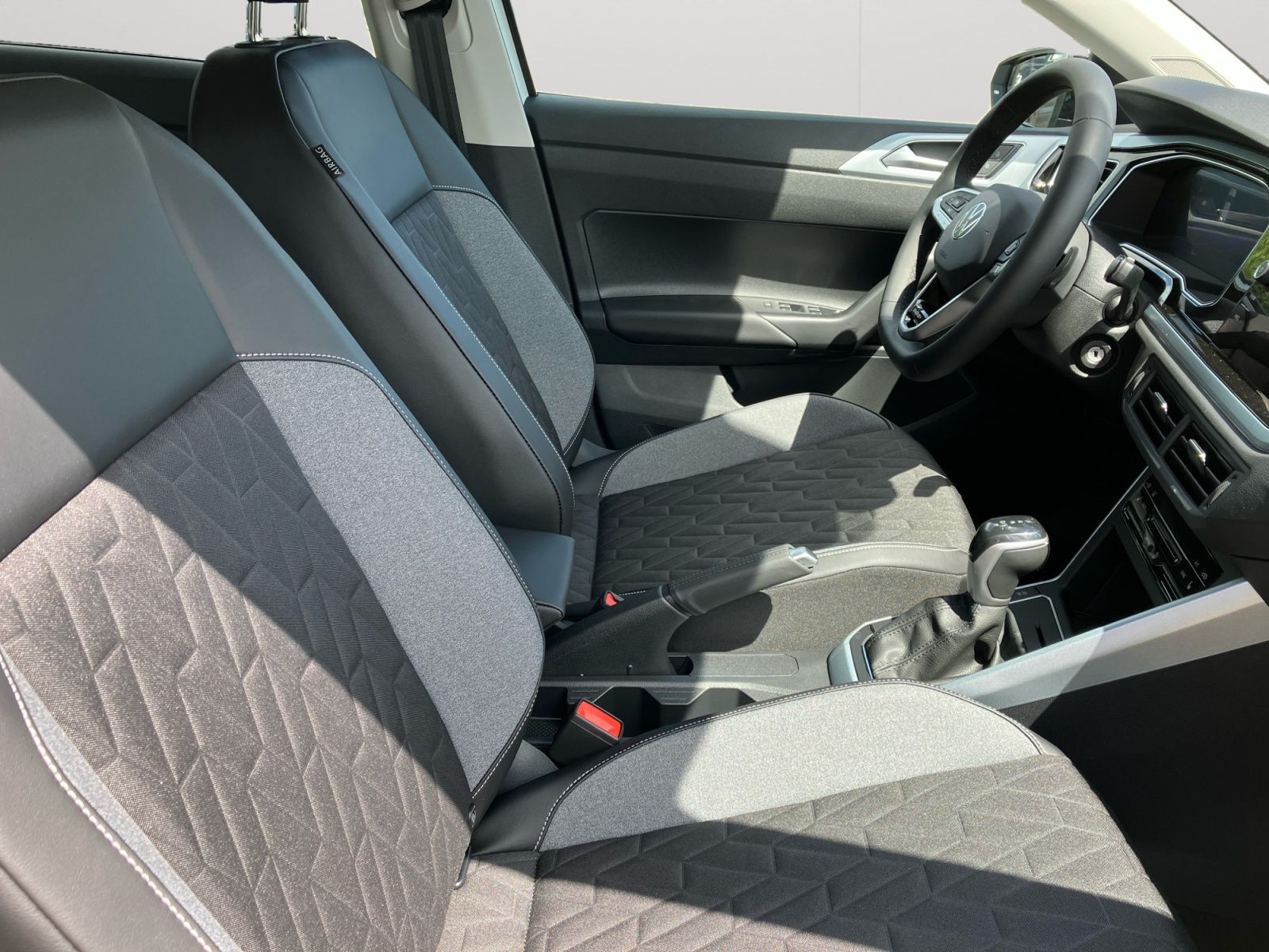 Volkswagen - Polo_16