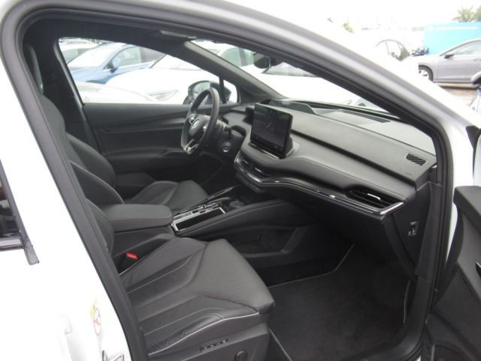 Škoda - Enyaq_3