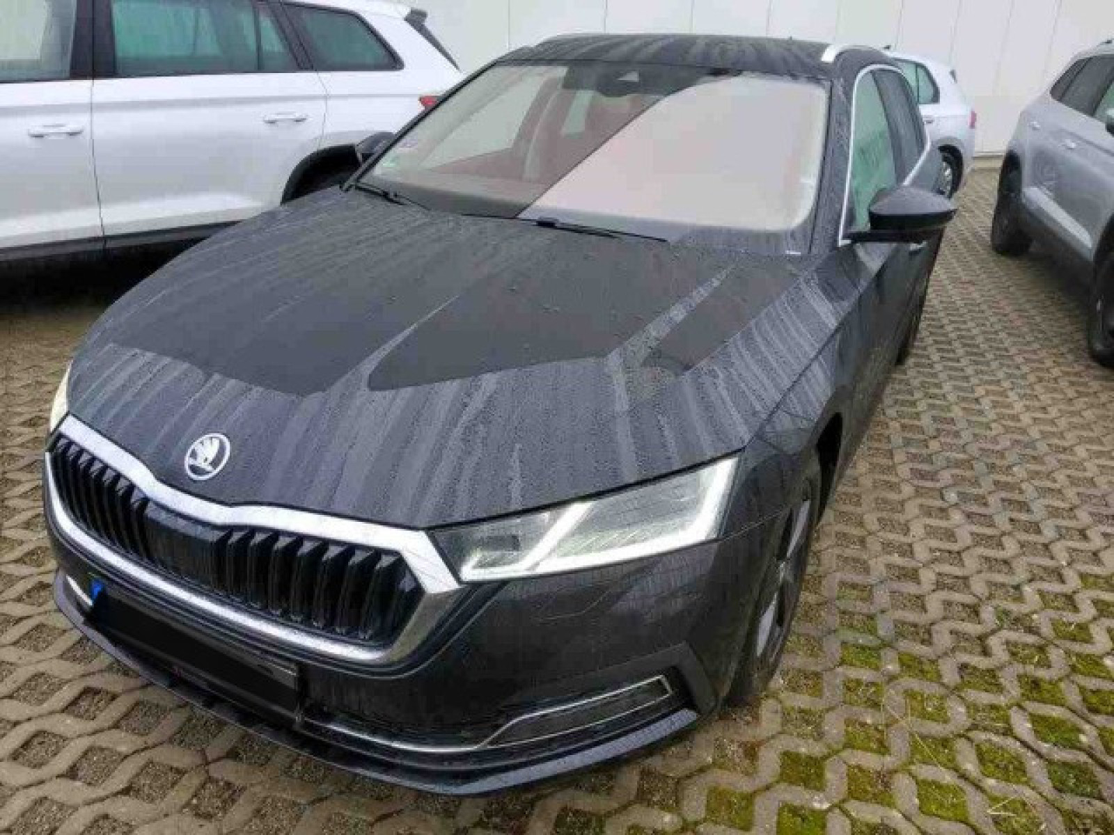 diagonal-frontansicht-aussen