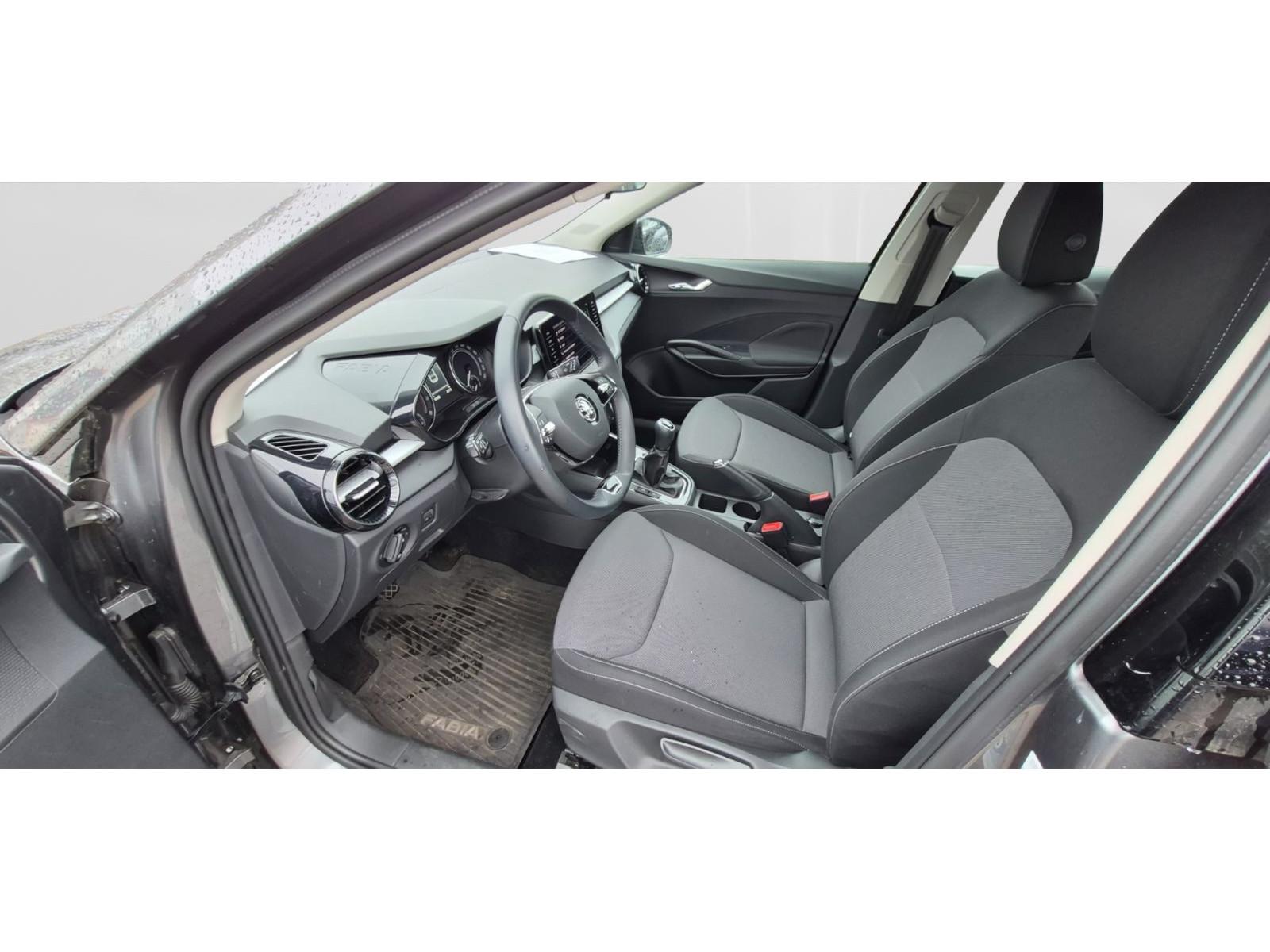 Škoda - Fabia_4