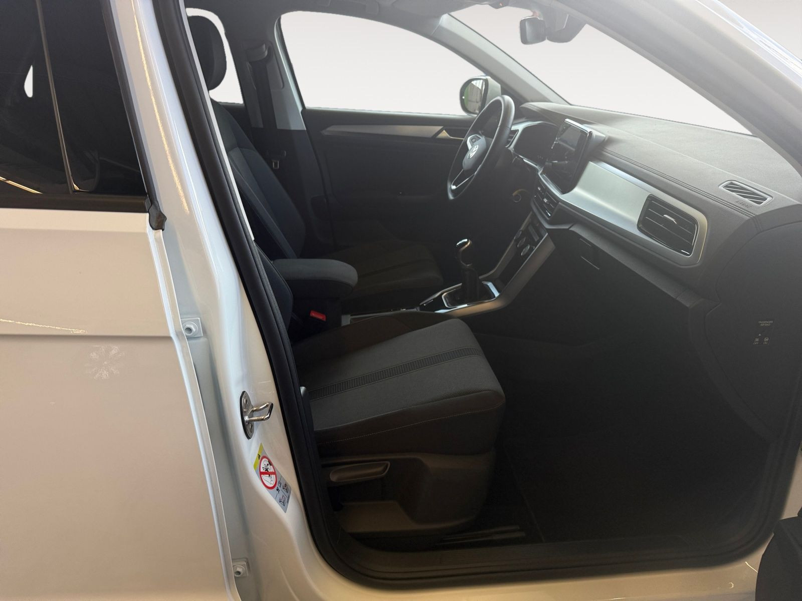 Volkswagen - T-Roc_16
