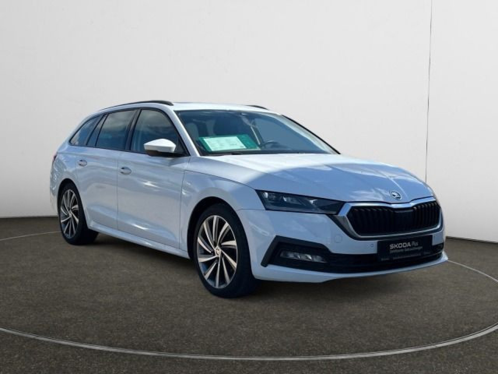 diagonal-frontansicht-aussen