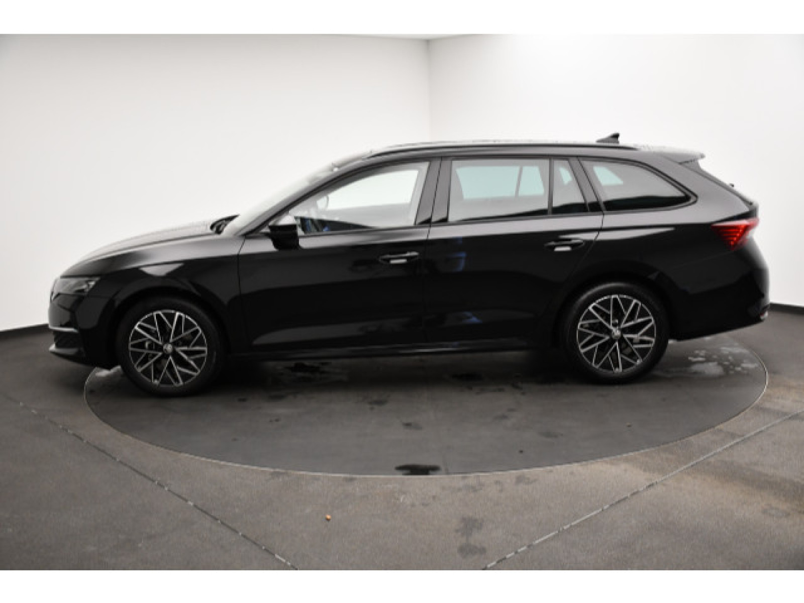Škoda - Octavia_17