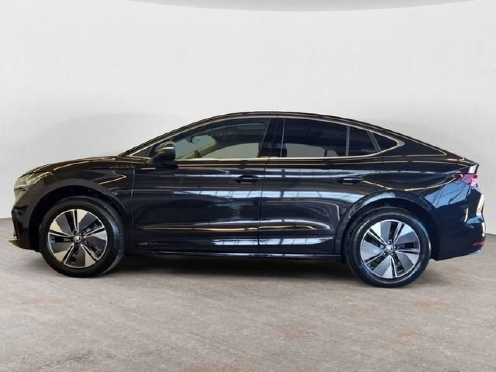 Škoda - Enyaq_7