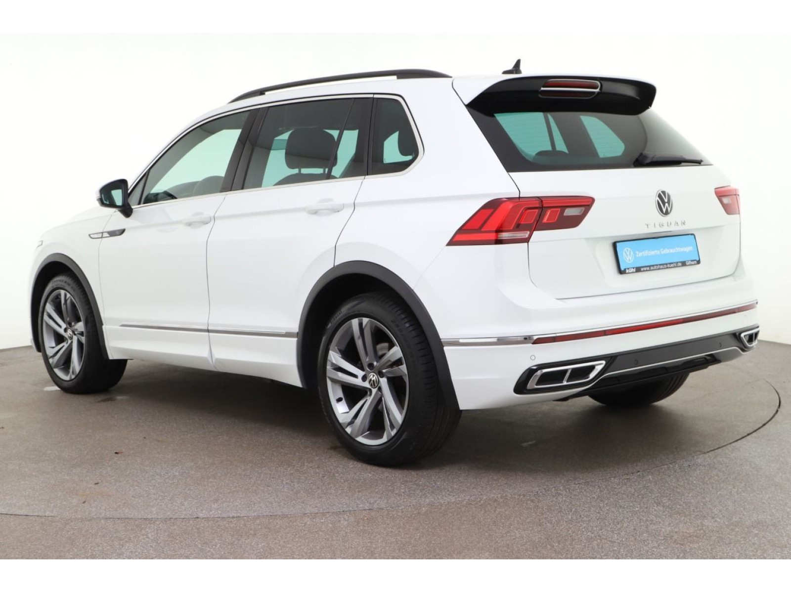 diagonalansicht-hinten-aussen