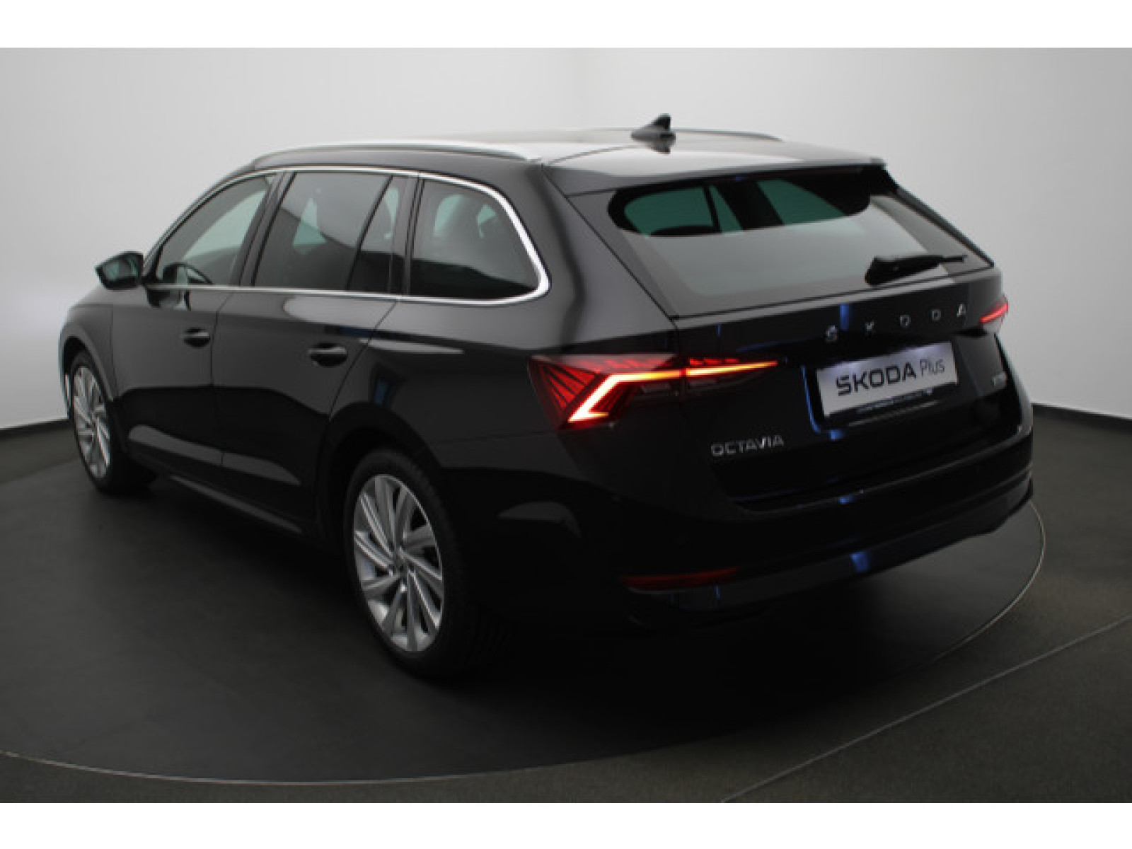 diagonalansicht-hinten-aussen