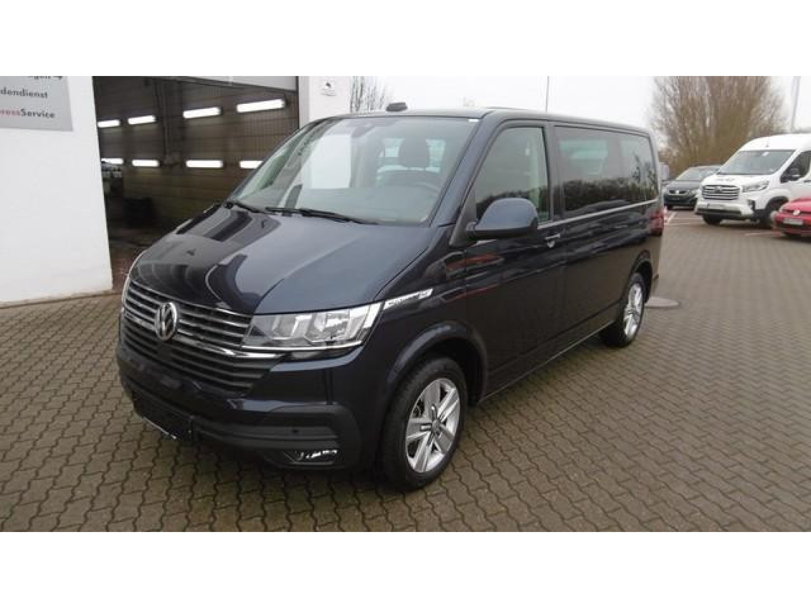 diagonal-frontansicht-aussen