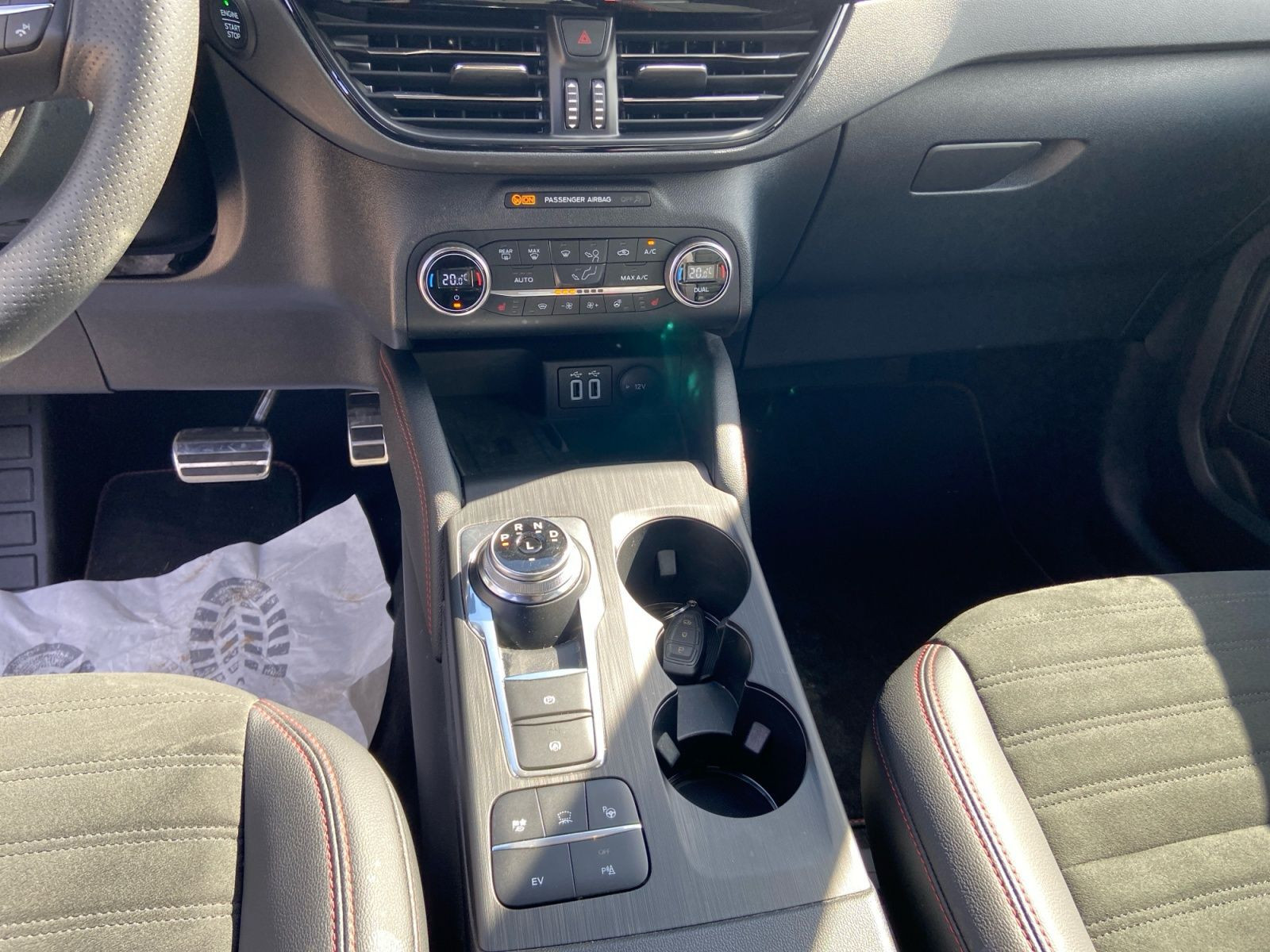 Ford - Kuga_6