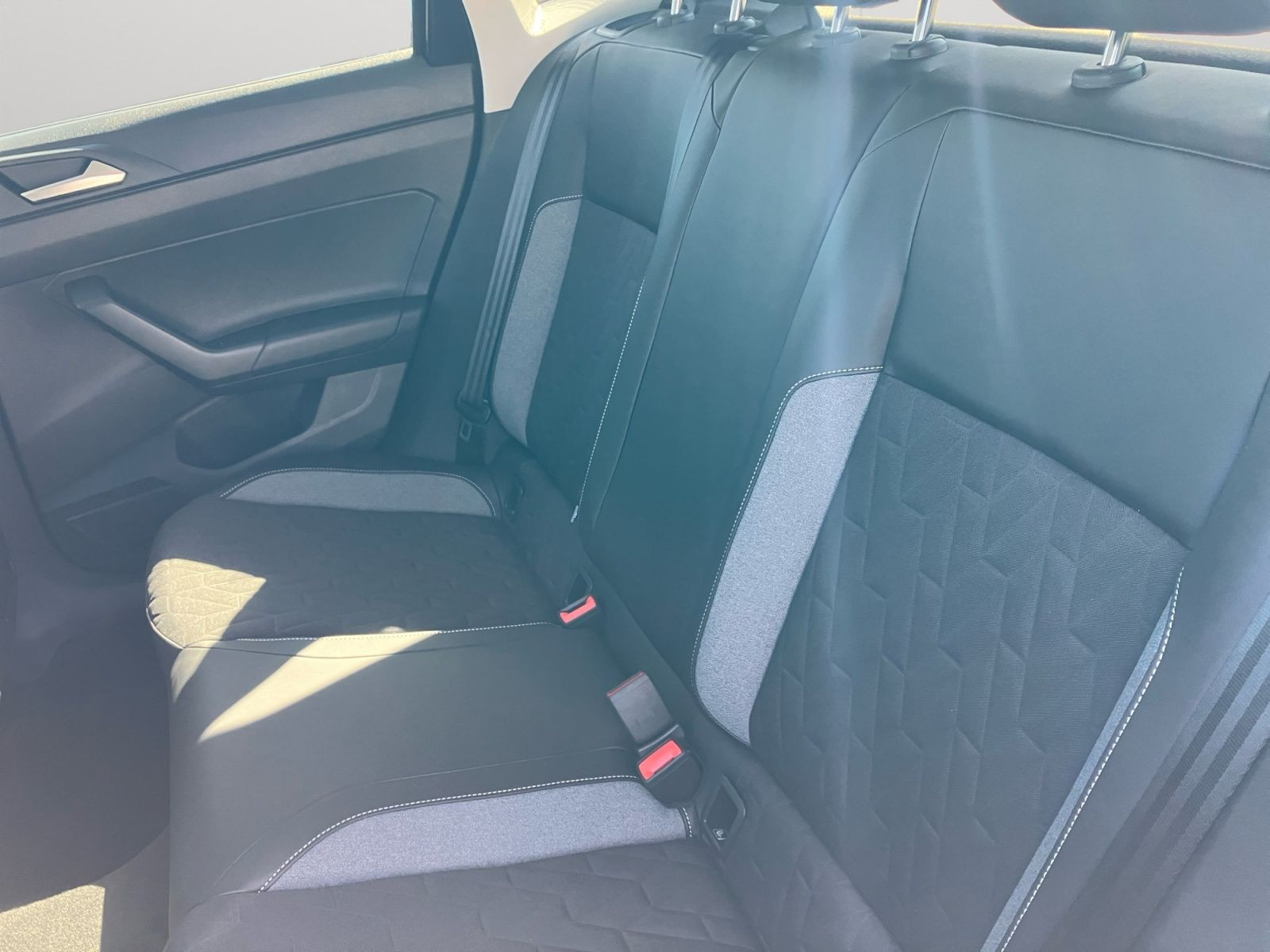 Volkswagen - Polo_14
