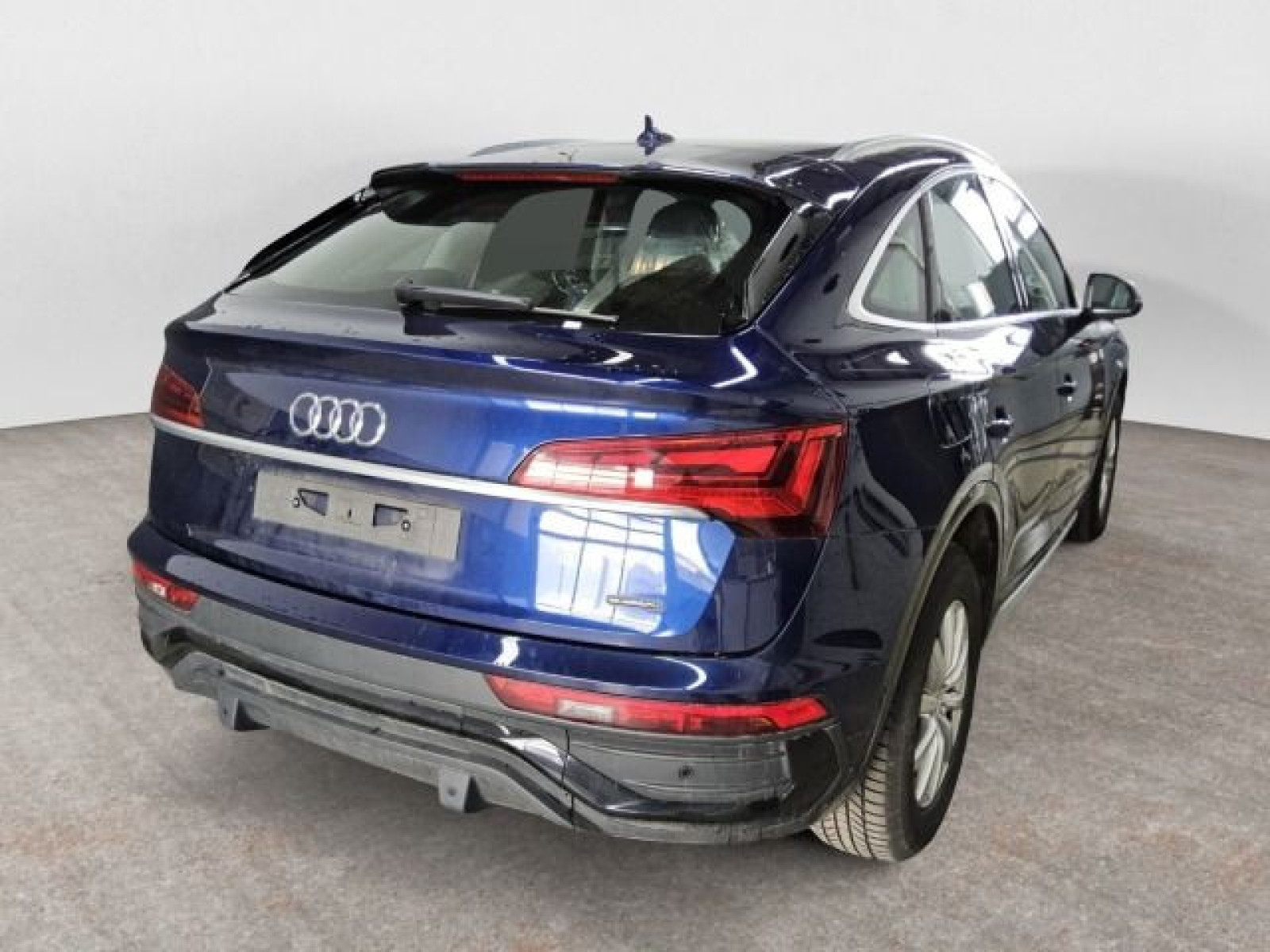 diagonalansicht-hinten-aussen