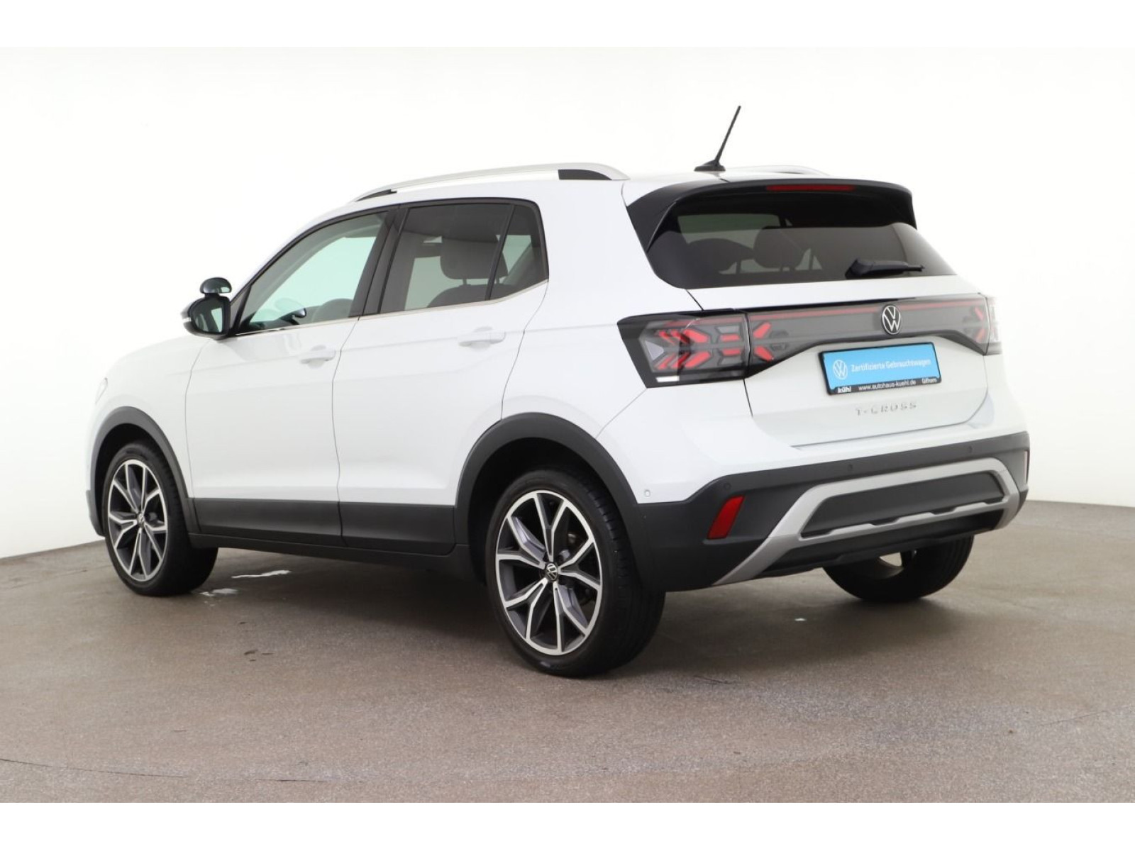 Volkswagen - T-Cross_4