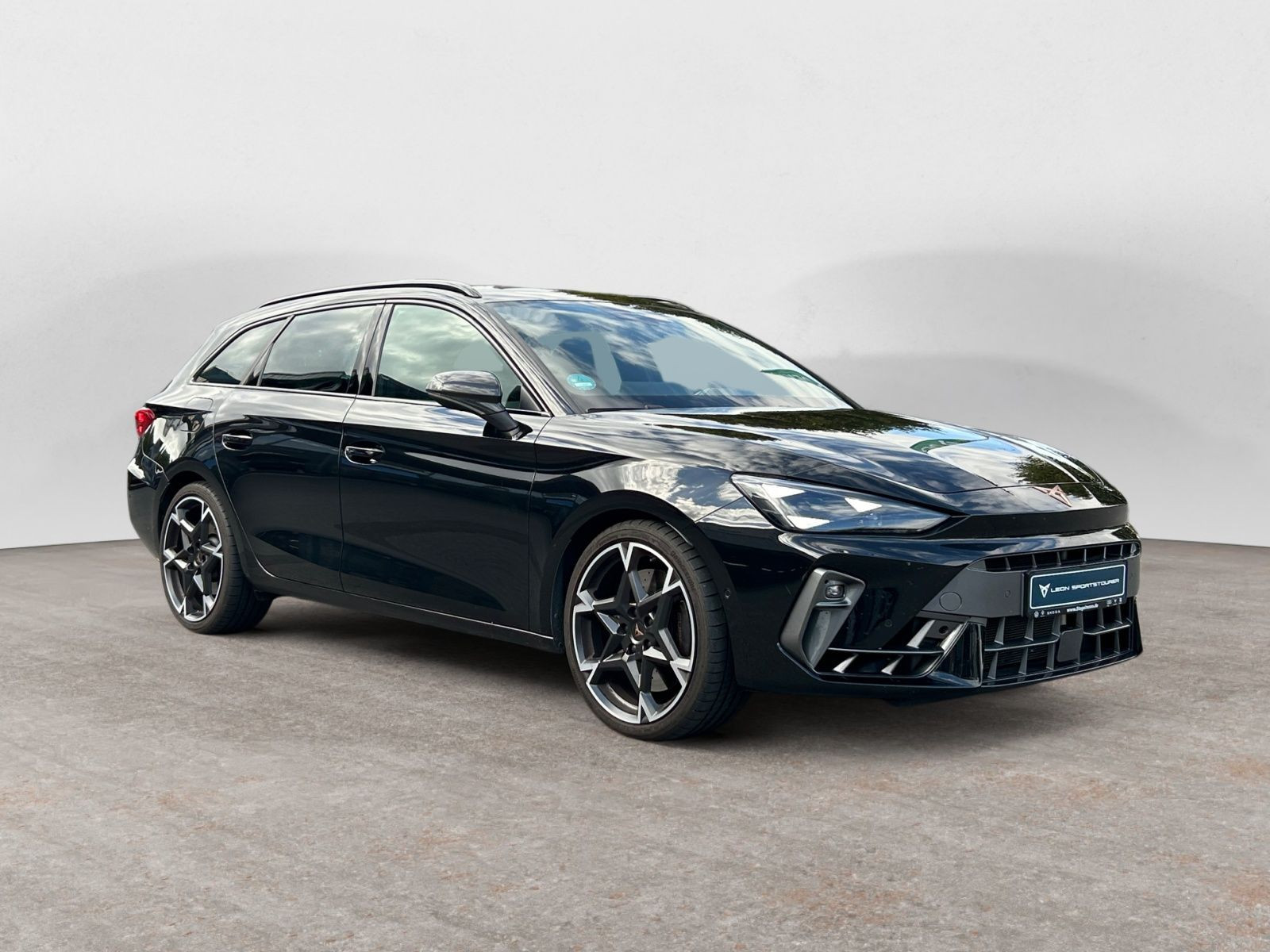 diagonal-frontansicht-aussen