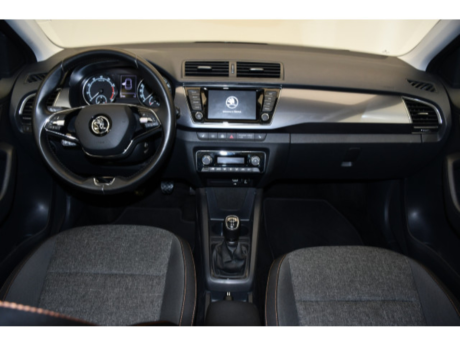 Škoda - Fabia_4