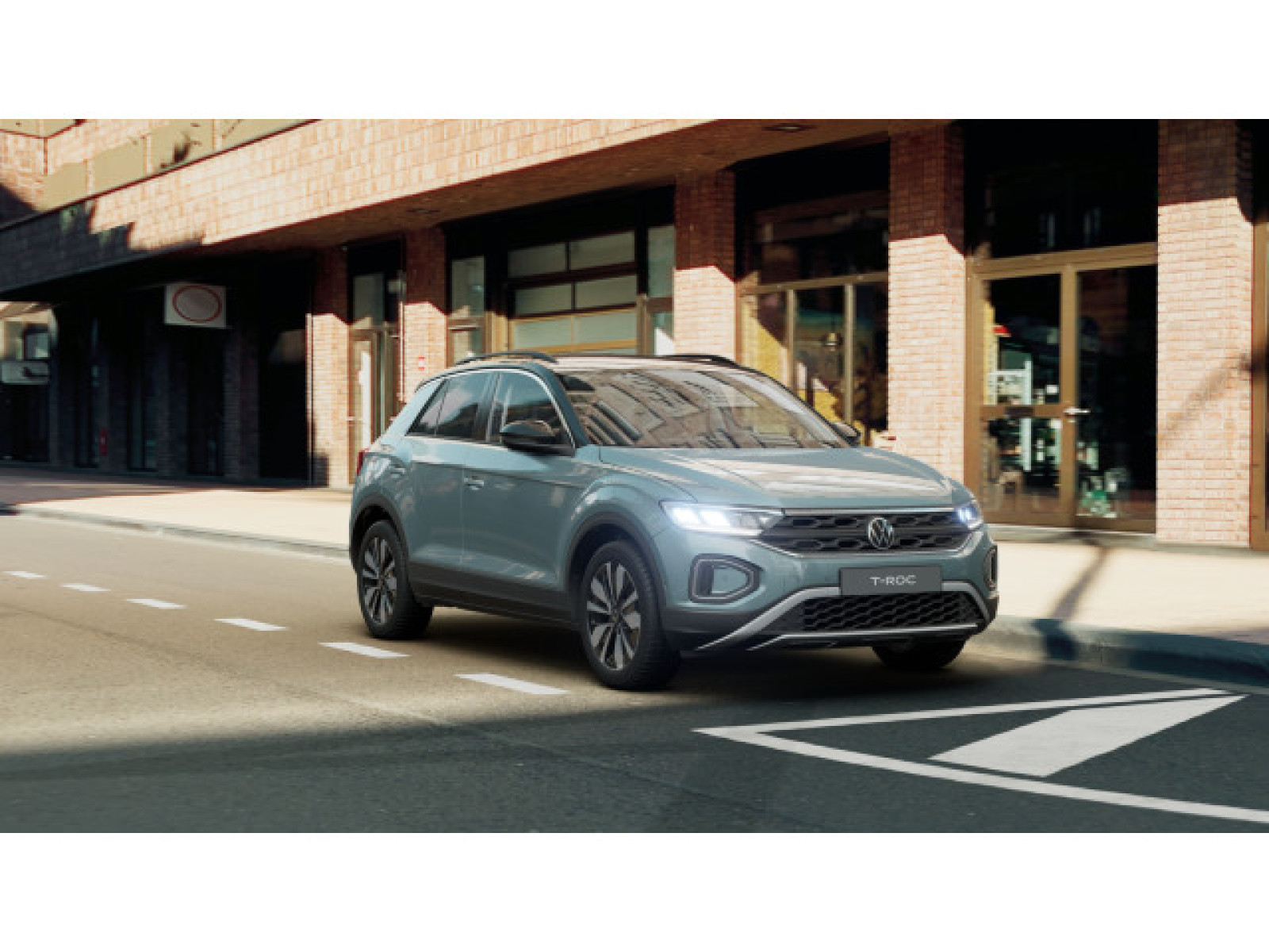 Volkswagen - T-Roc_4