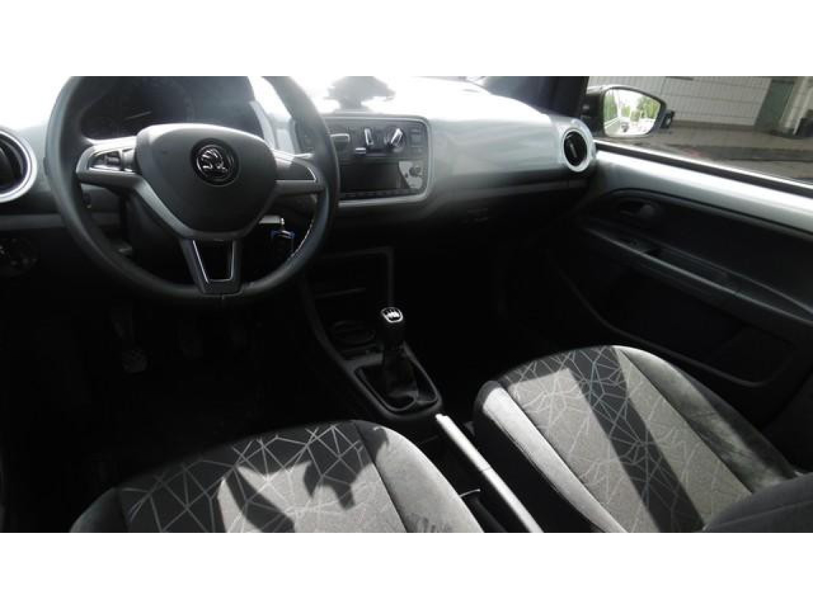 Fahrzeugbild_6