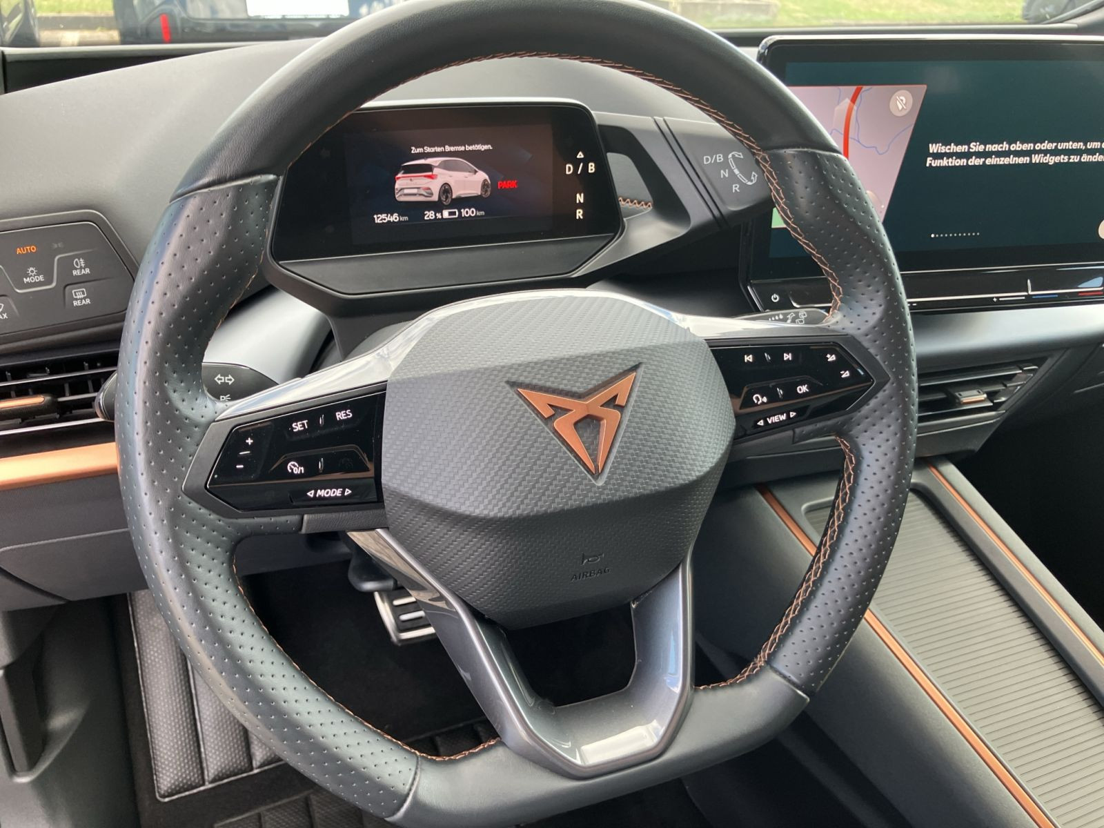 Cupra - Born_11