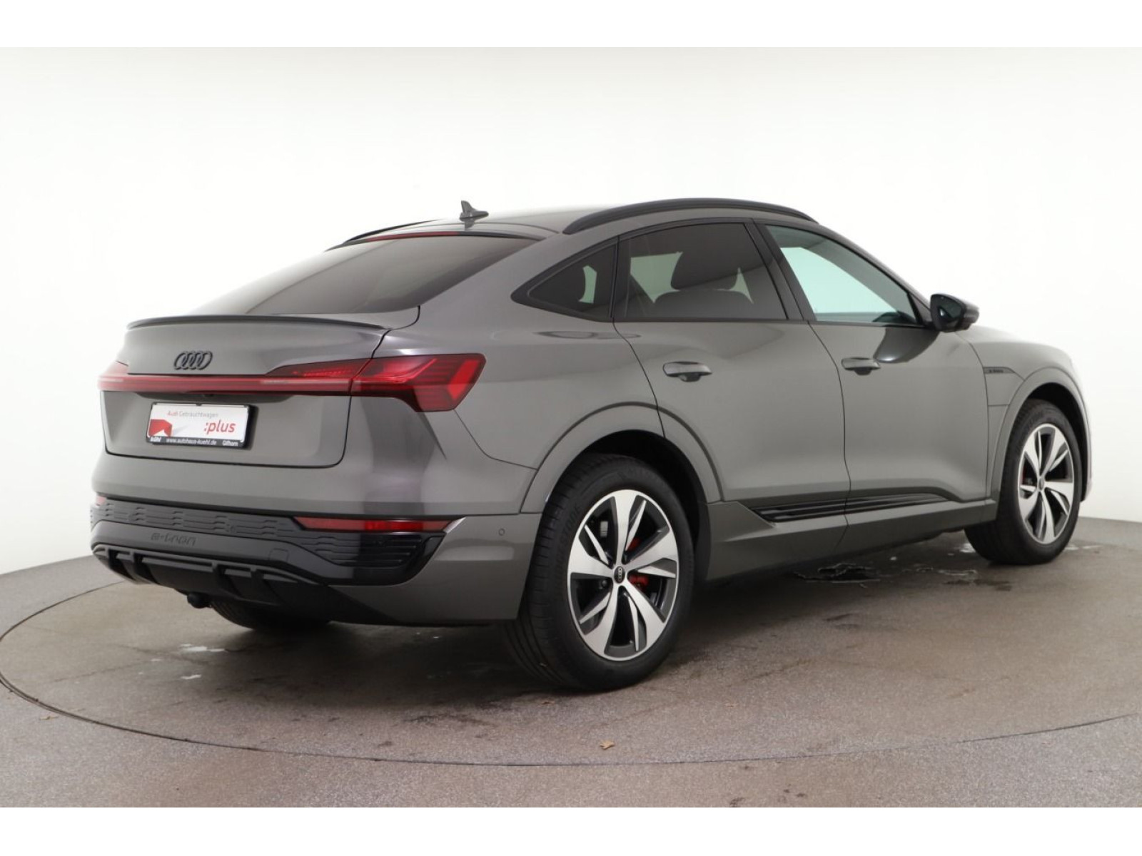 diagonalansicht-hinten-aussen