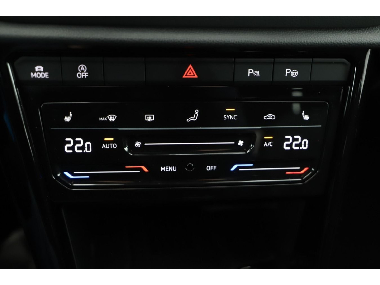 Volkswagen - T-Roc_12