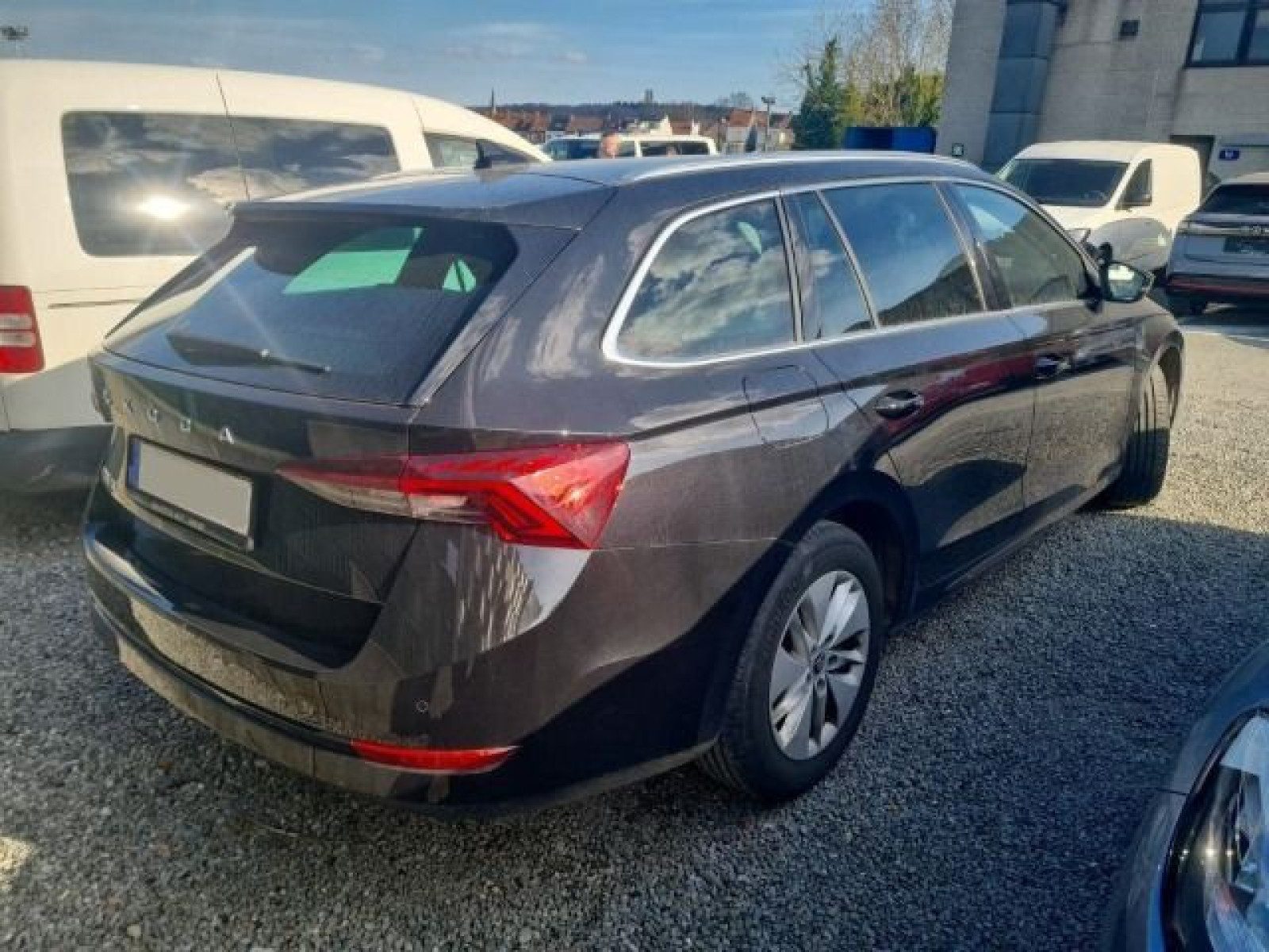 diagonalansicht-hinten-aussen