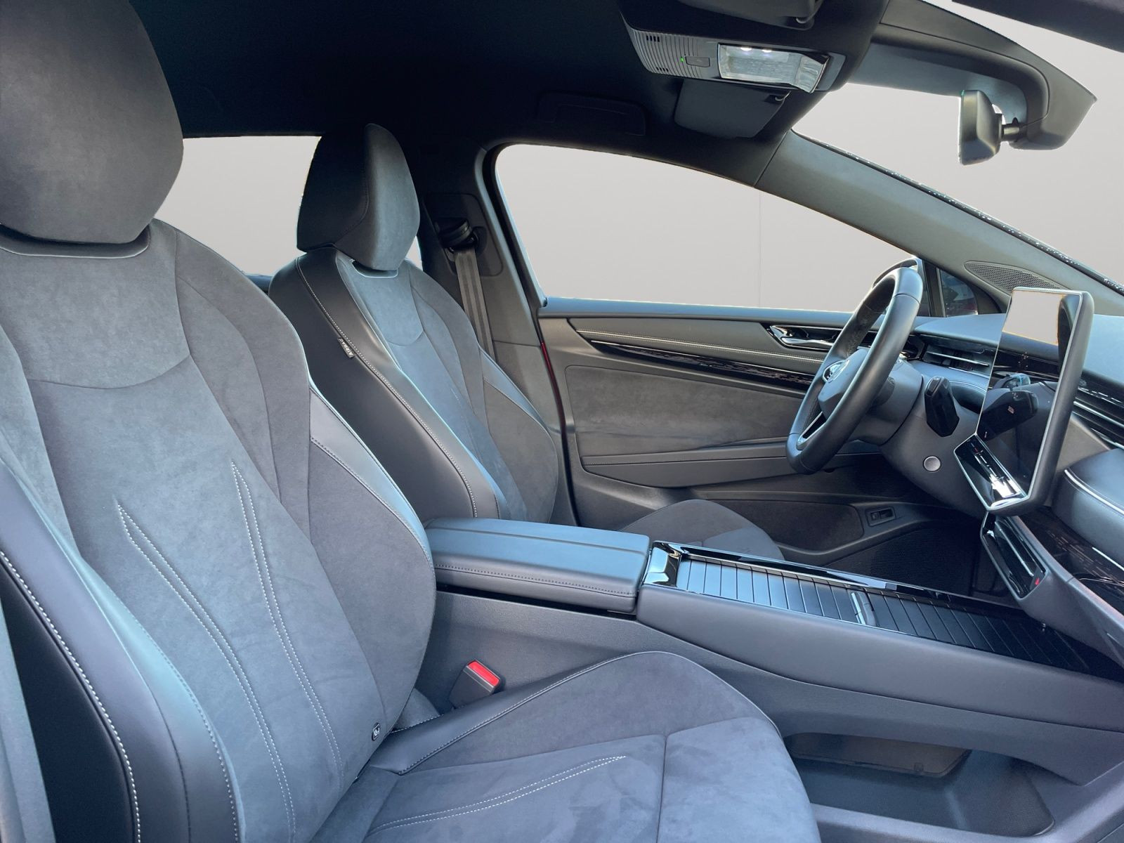 Volkswagen - ID.7 Tourer_15