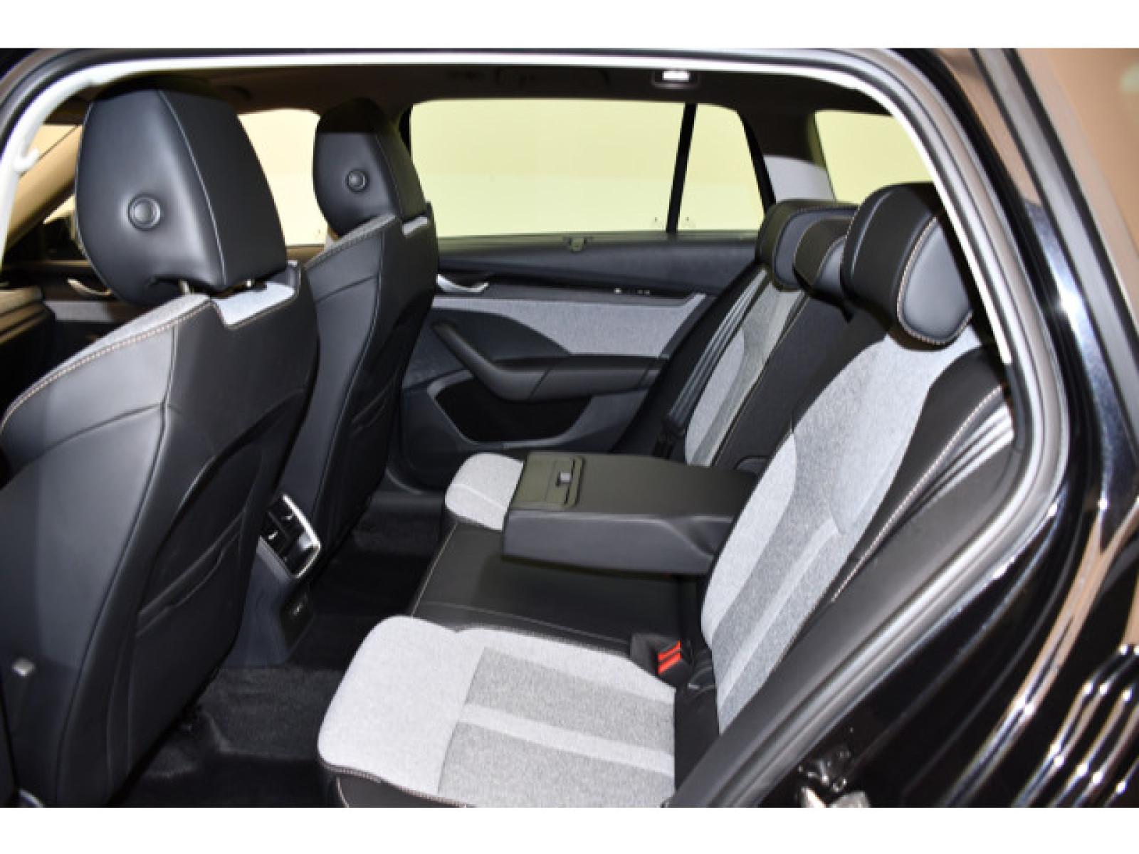 Škoda - Octavia_10