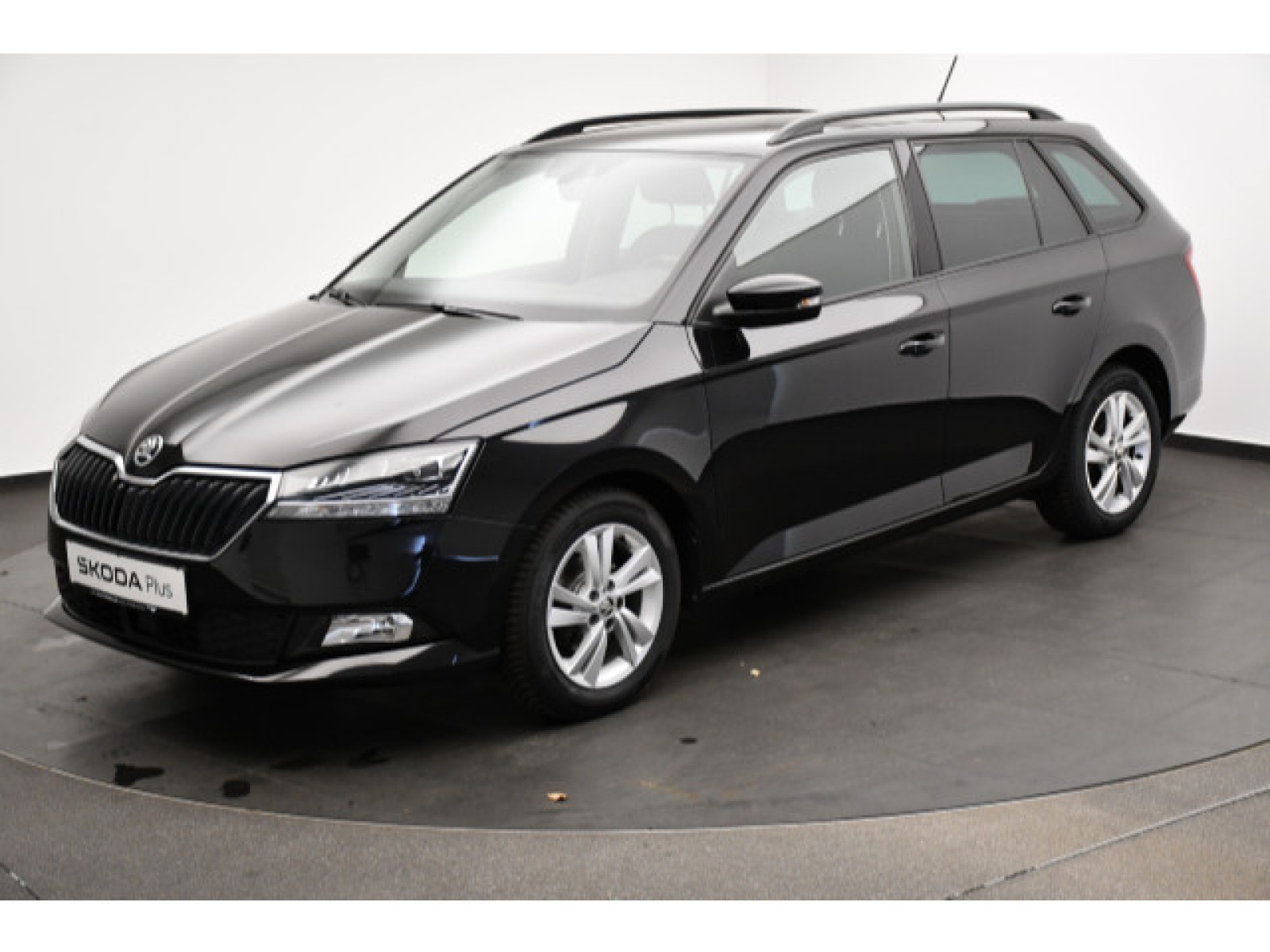 diagonal-frontansicht-aussen