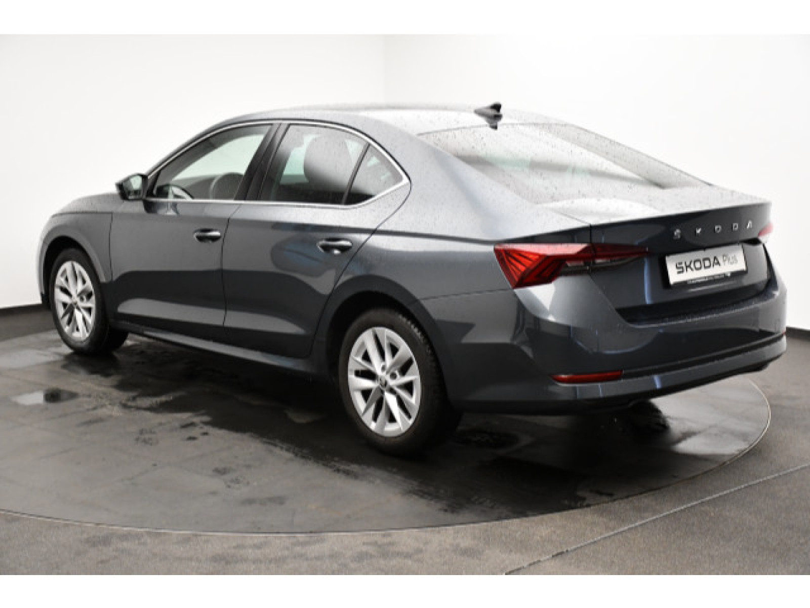 Škoda - Octavia_13