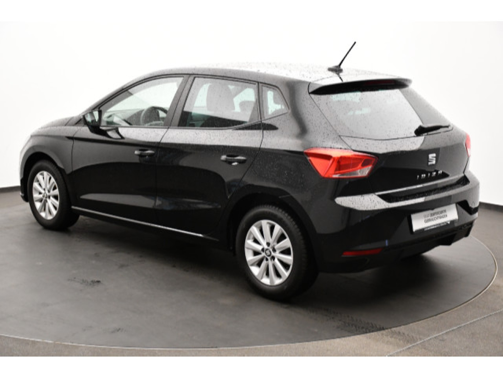 diagonalansicht-hinten-aussen