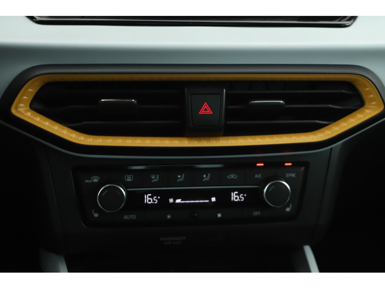 Seat - Arona_11