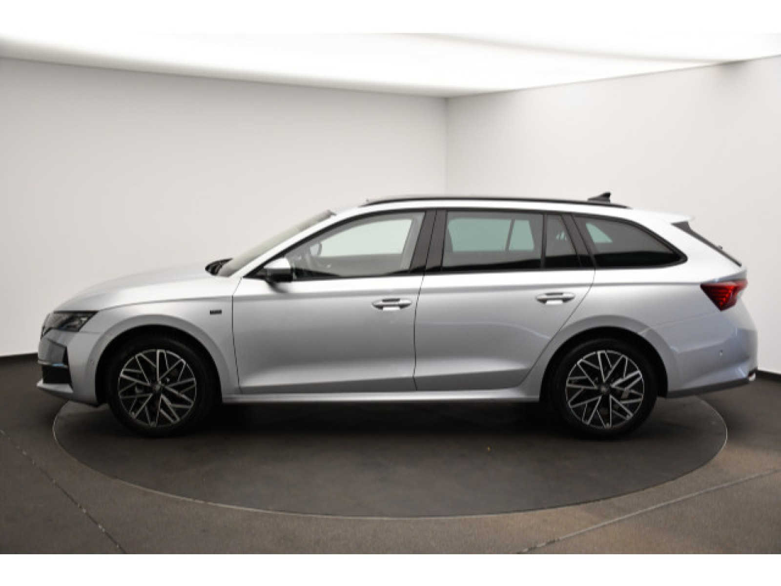 Škoda - Octavia_18
