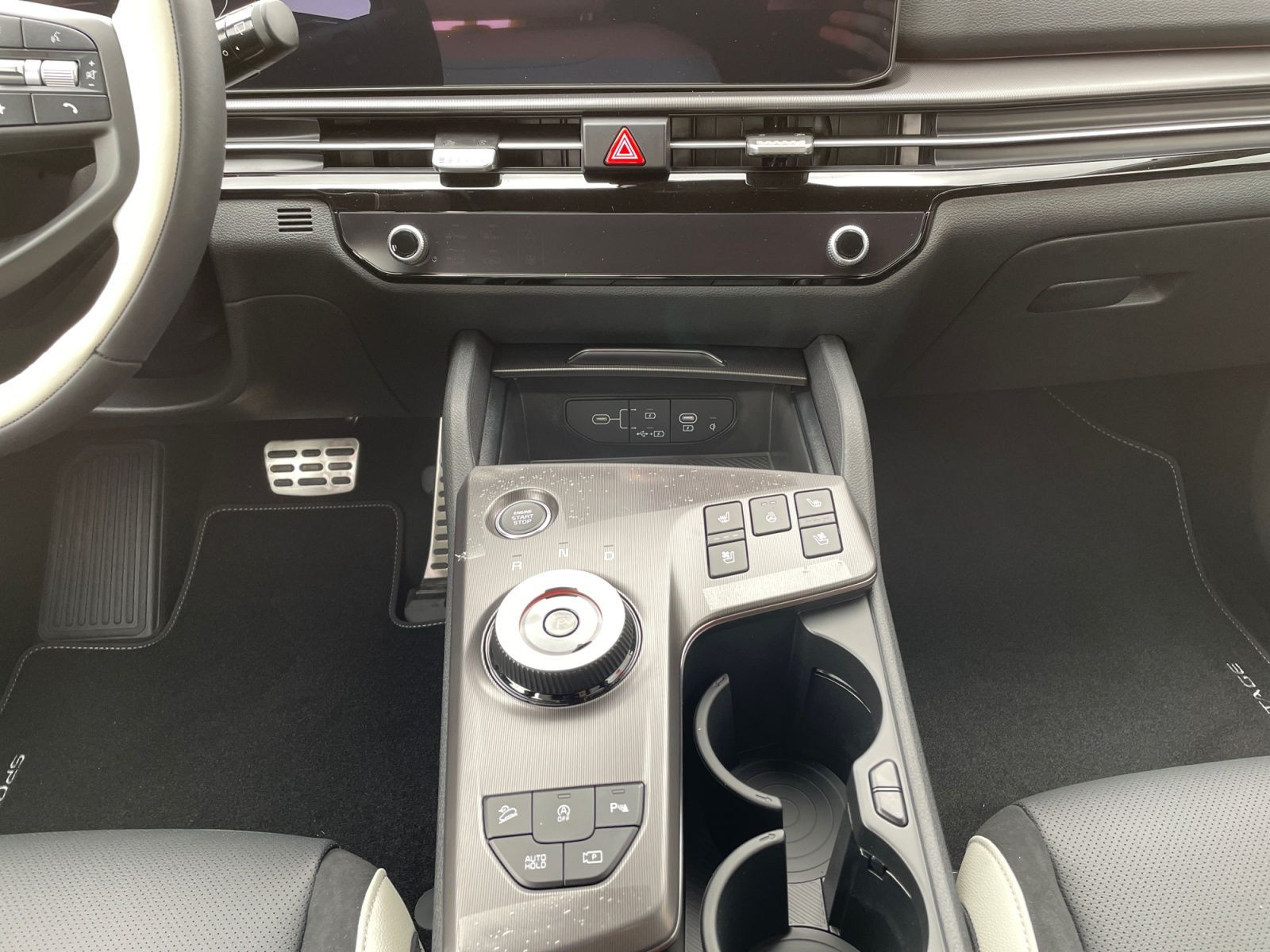 Kia - Sportage_12