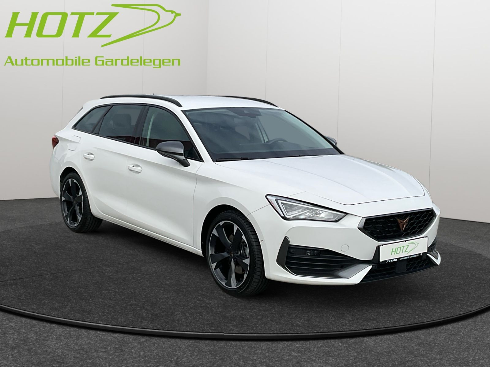 diagonal-frontansicht-aussen