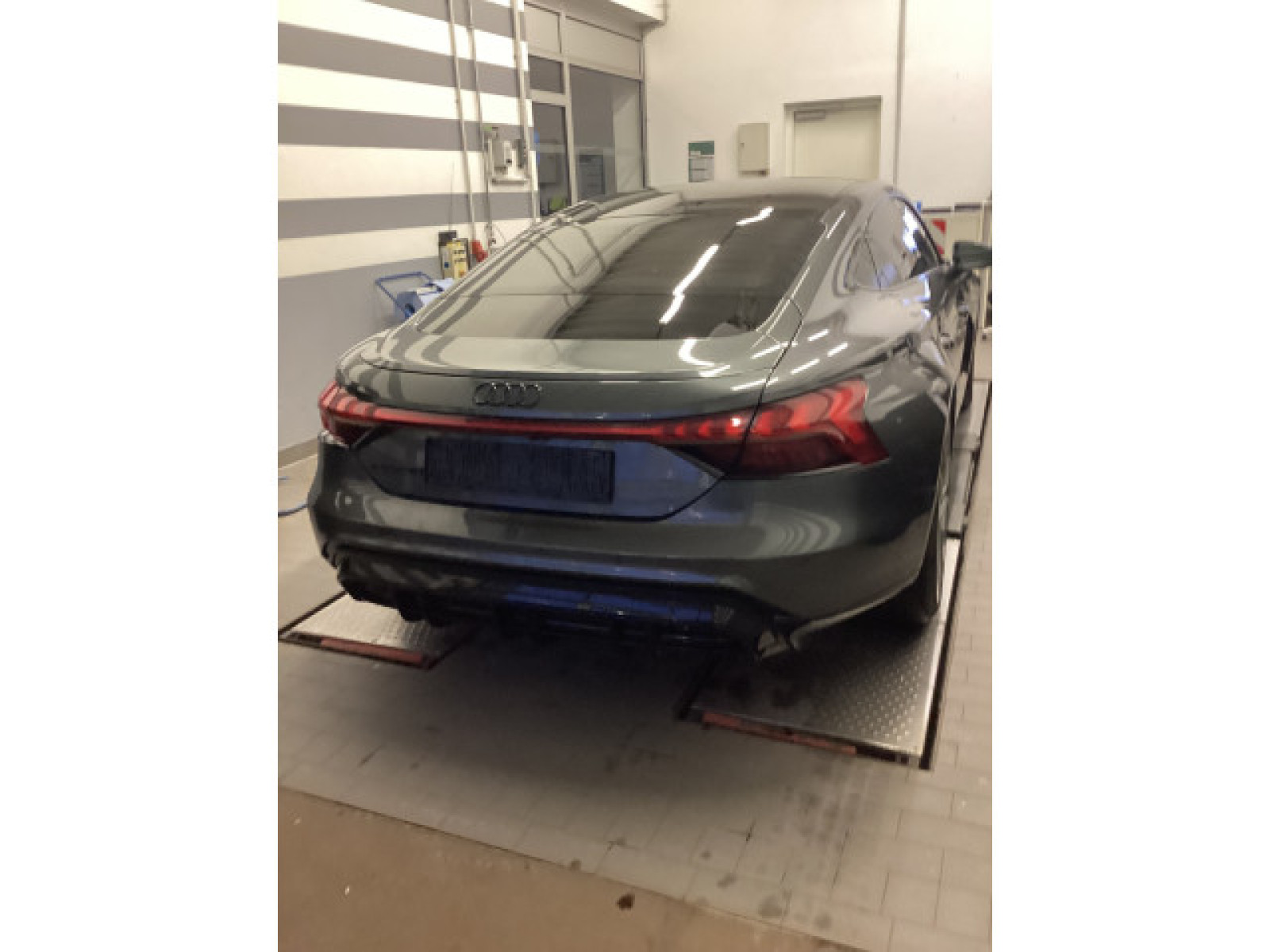 diagonalansicht-hinten-aussen