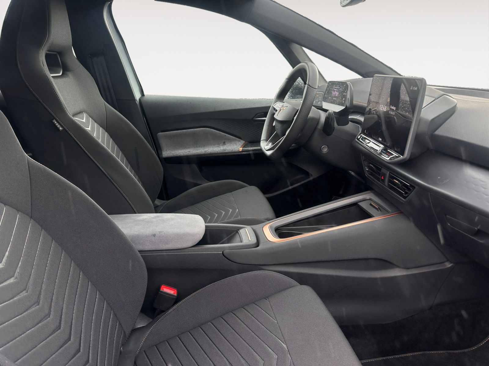 Cupra - Born_16