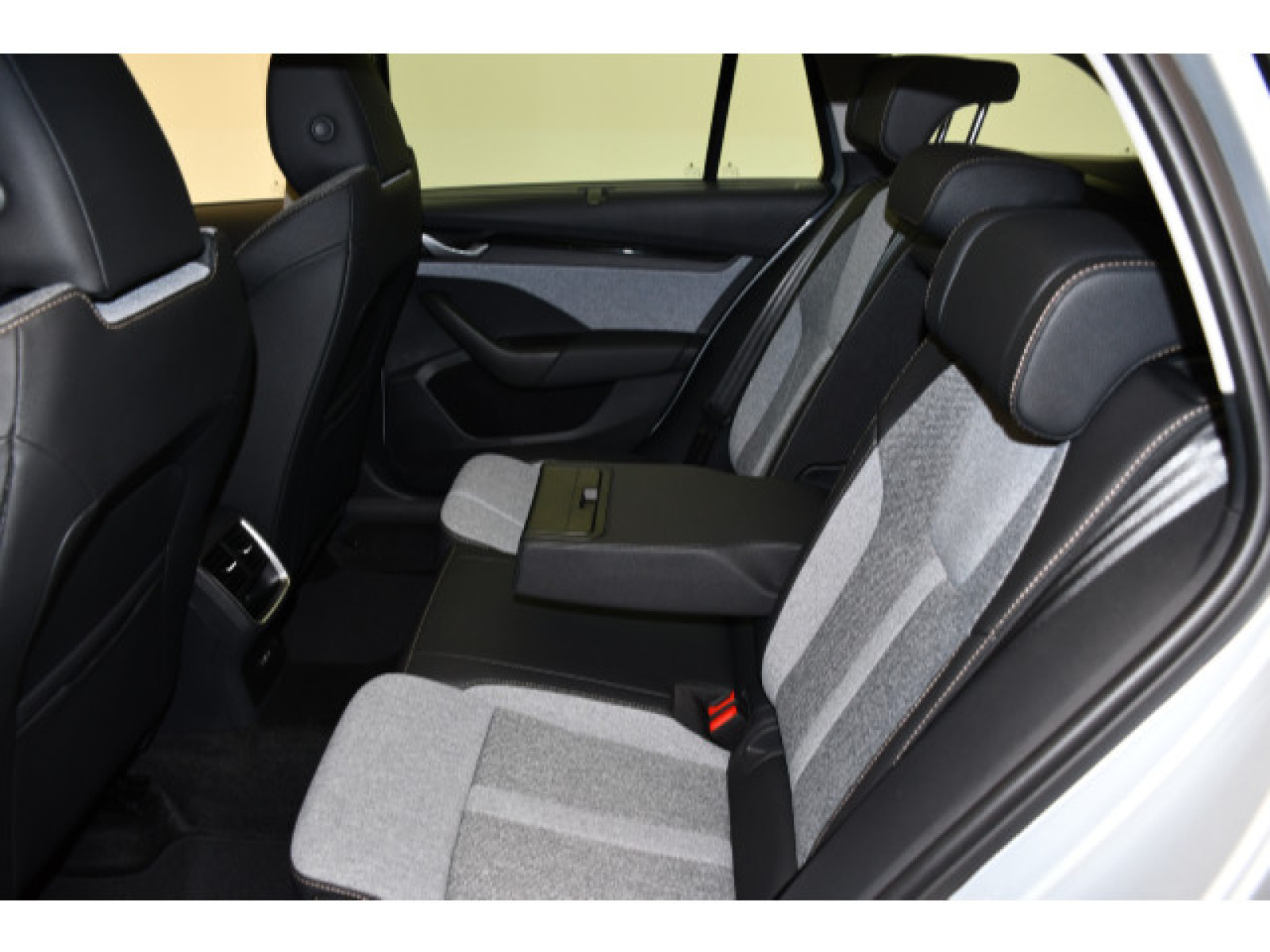 Škoda - Octavia_10