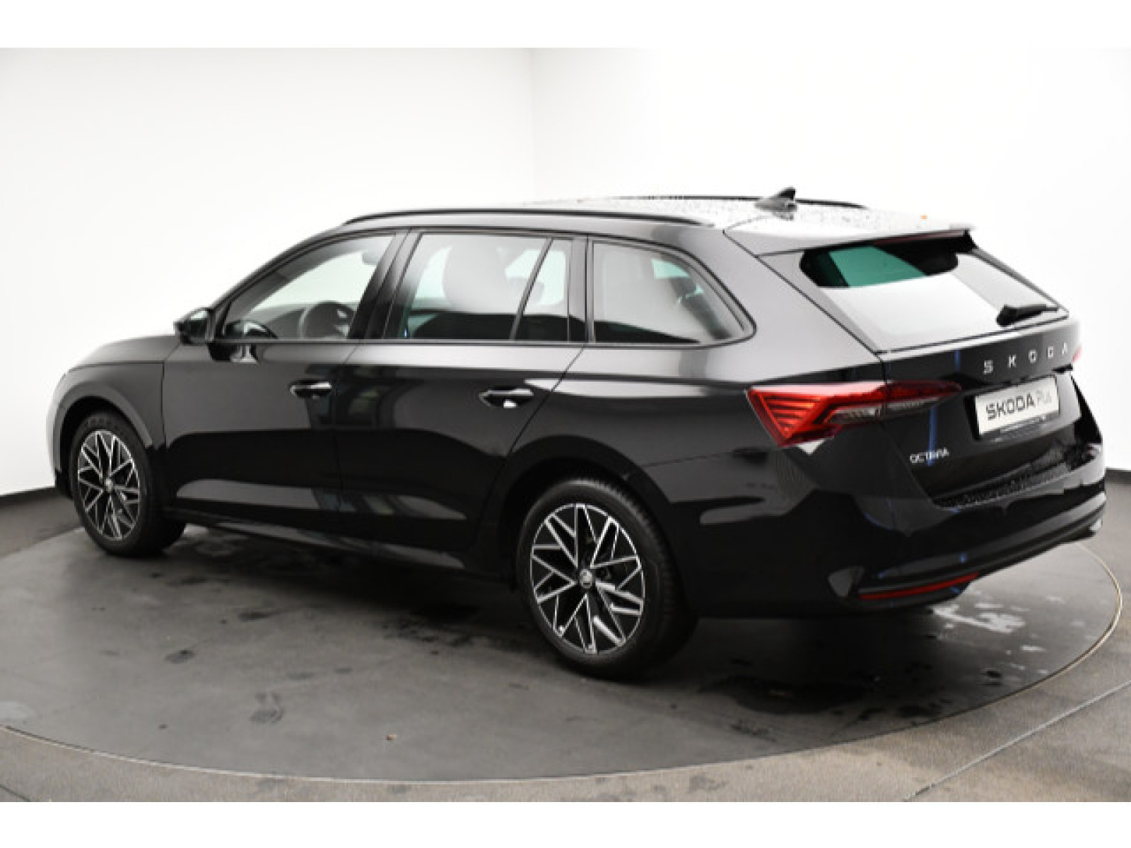 Škoda - Octavia_16
