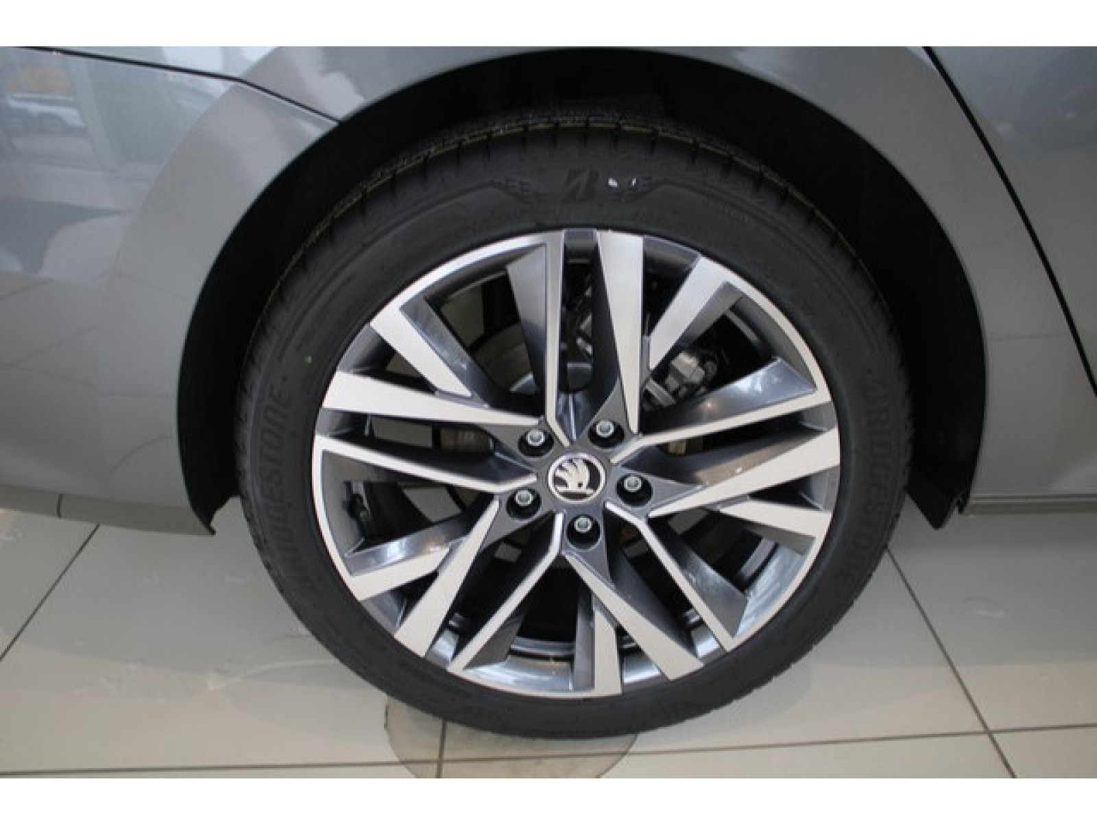 Škoda - Octavia_8