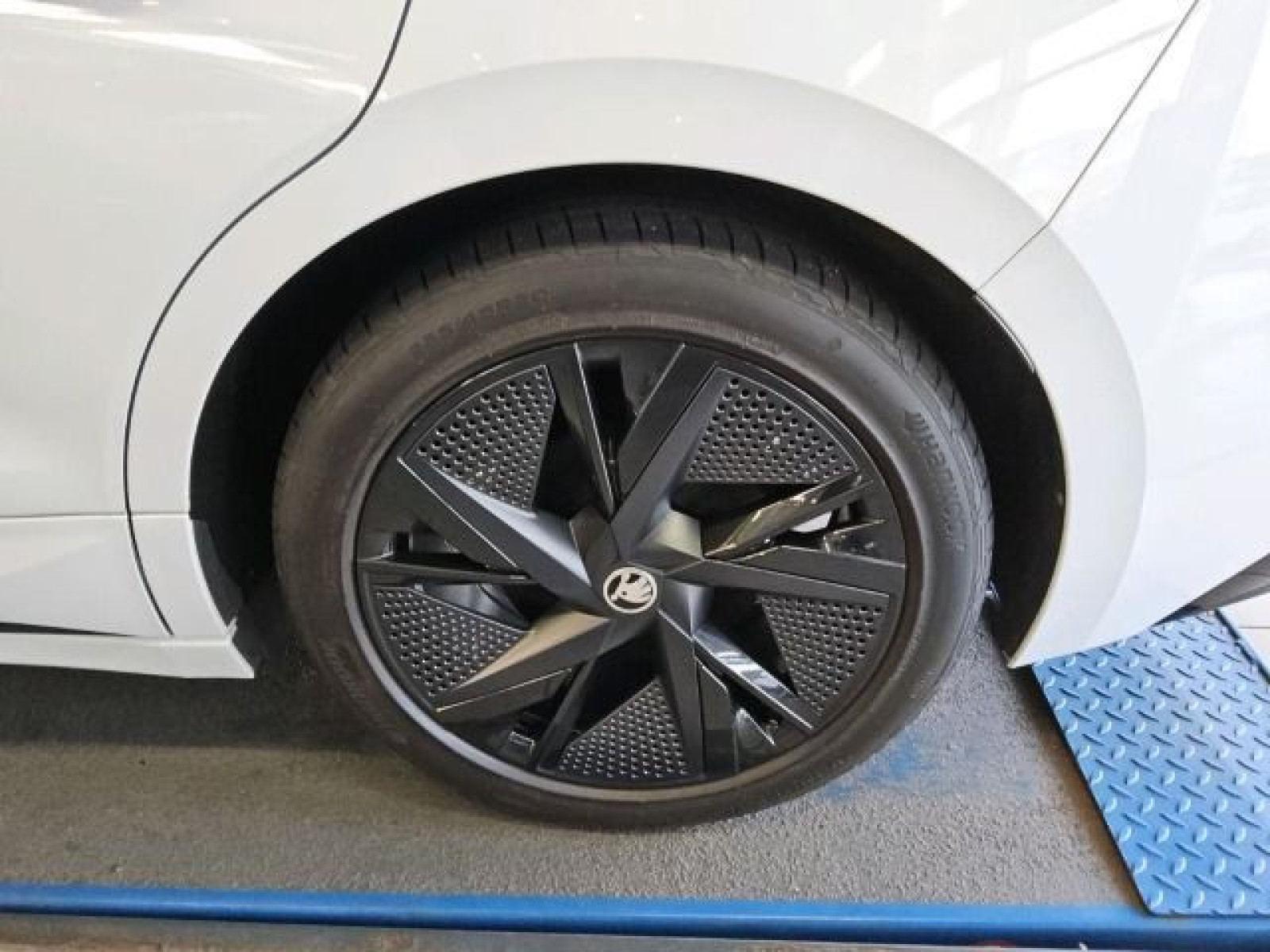 Fahrzeugbild_5