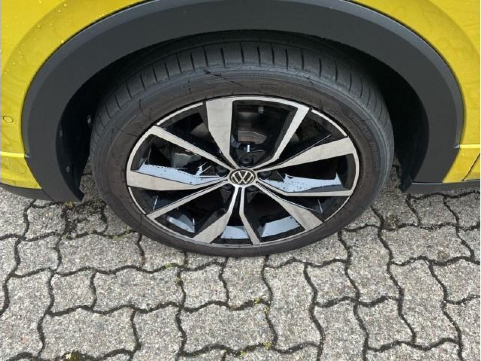 Volkswagen - T-Cross_4