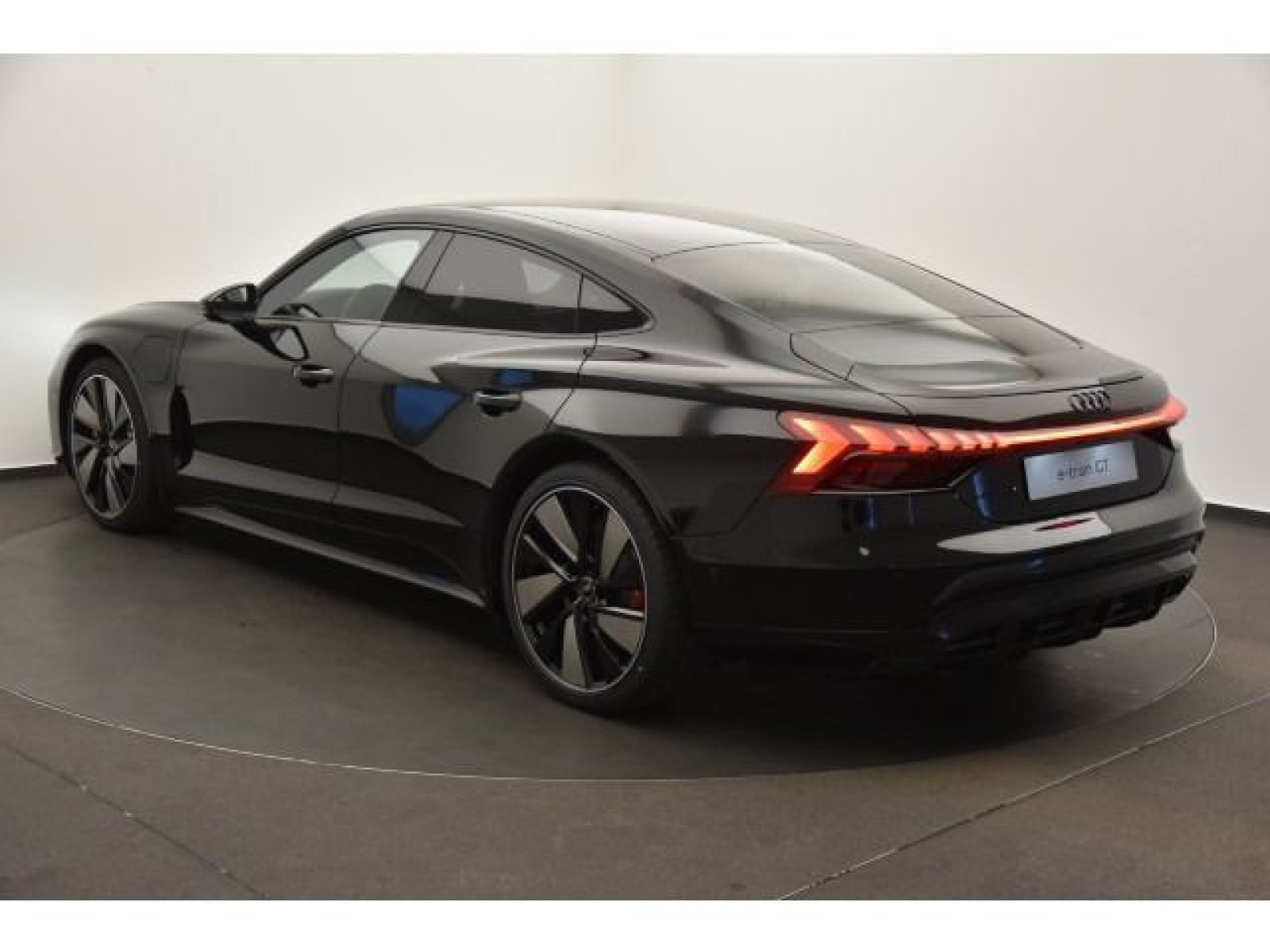 diagonalansicht-hinten-aussen