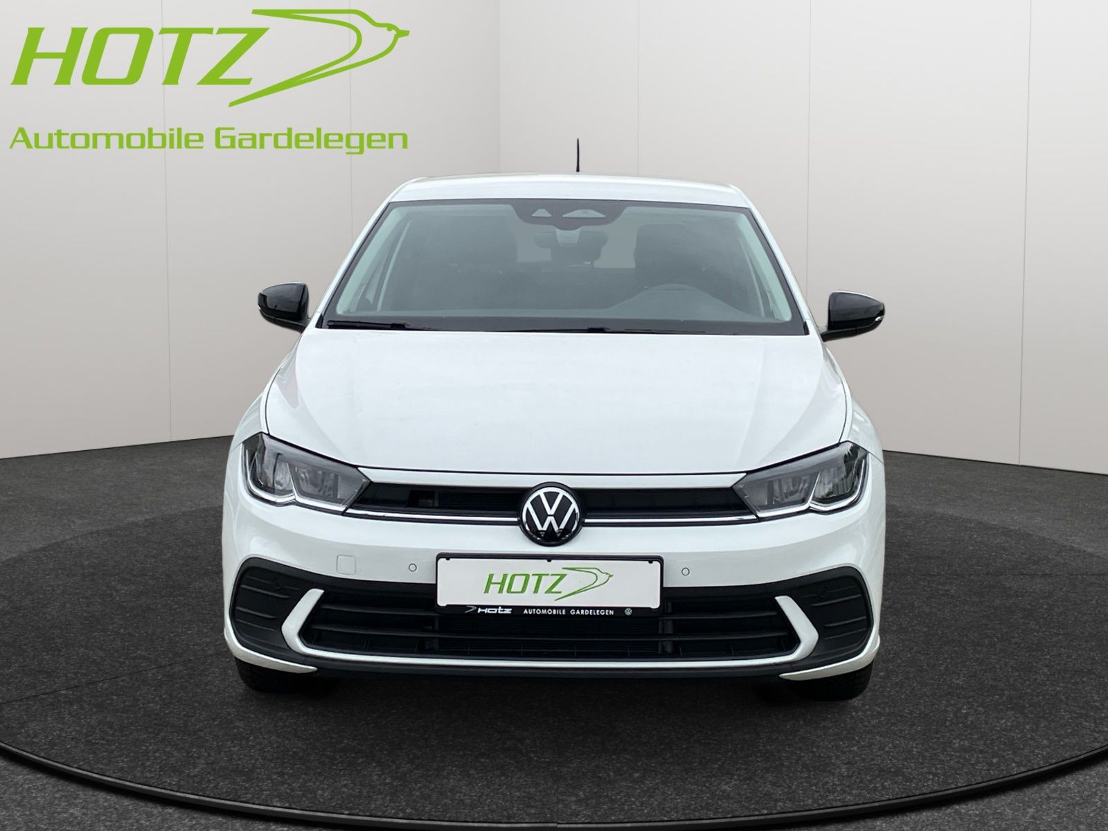 Volkswagen - Polo_9