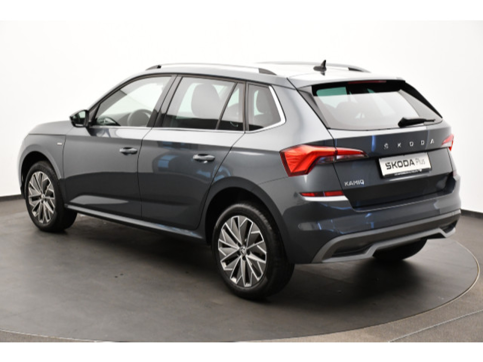 diagonalansicht-hinten-aussen