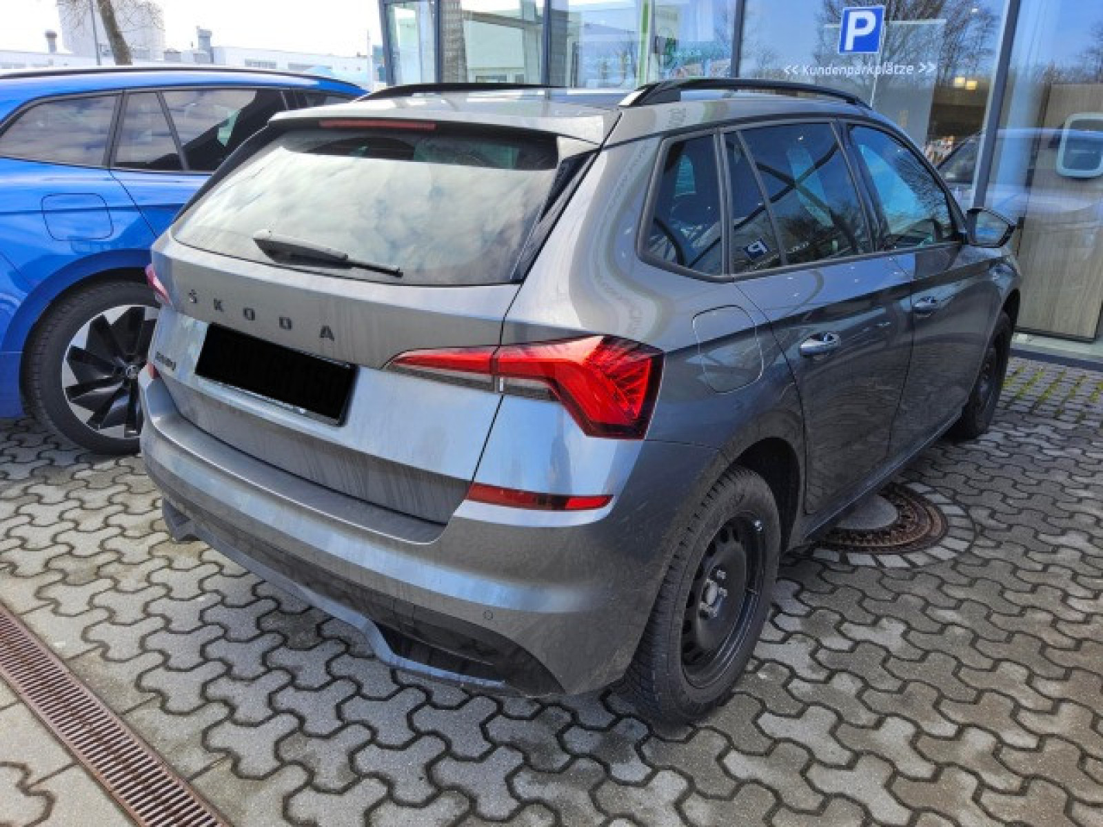 diagonalansicht-hinten-aussen